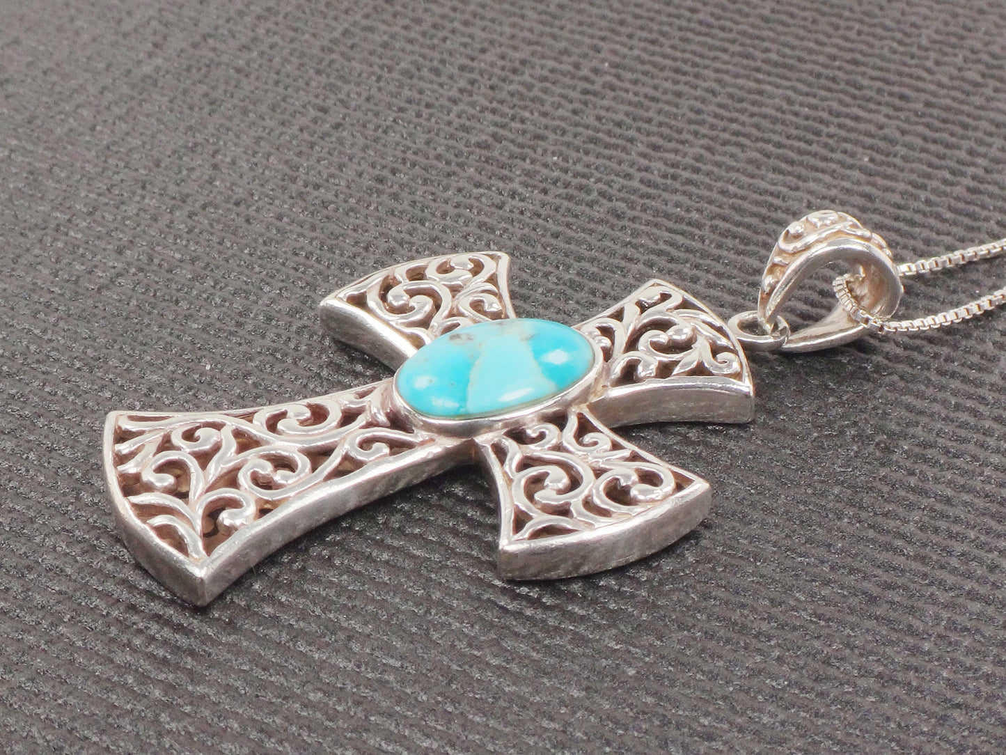 Vintage Sterling Silver Turquoise Cross Pendant Necklace - 18.5" Chain