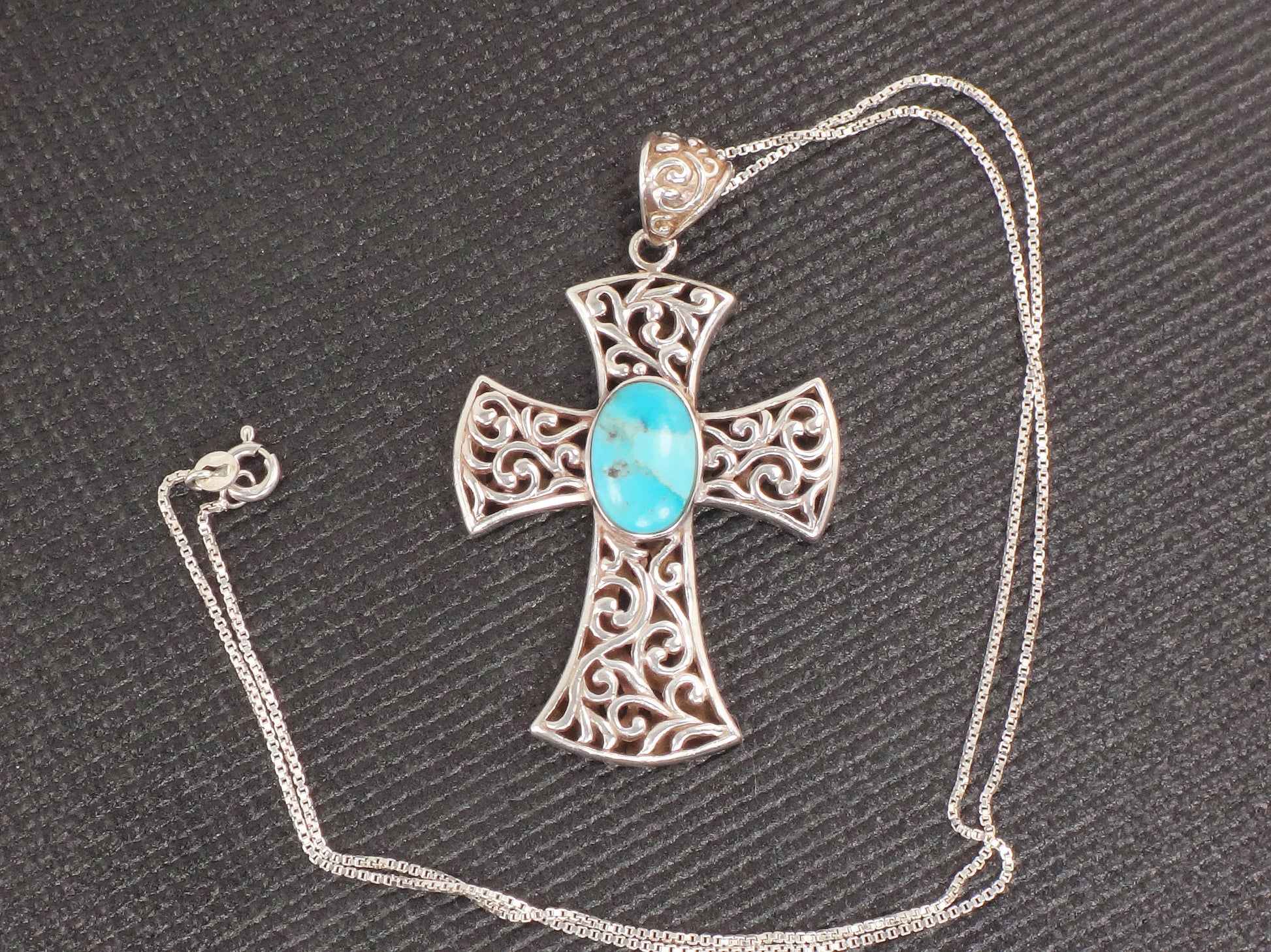 Vintage Sterling Silver Turquoise Cross Pendant Necklace - 18.5" Chain