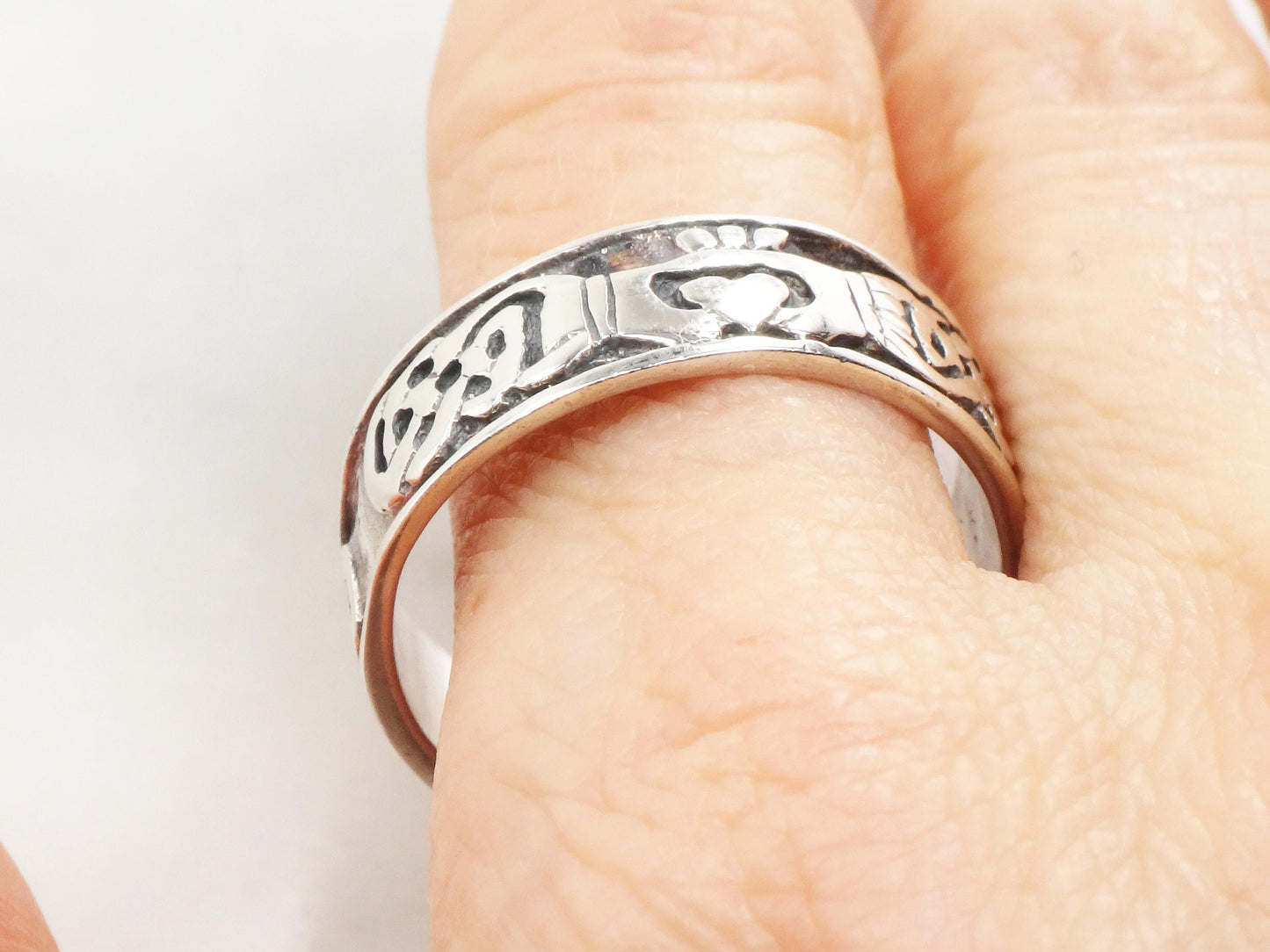 Vintage Sterling Silver Claddagh Ring Band - Irish Celtic Knot, Size 12