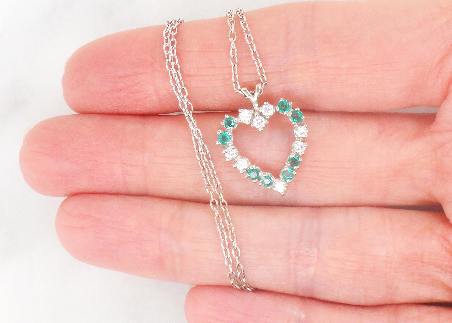 Vintage 14k White Gold Natural Emerald and Diamond Heart Pendant Necklace 16.75"