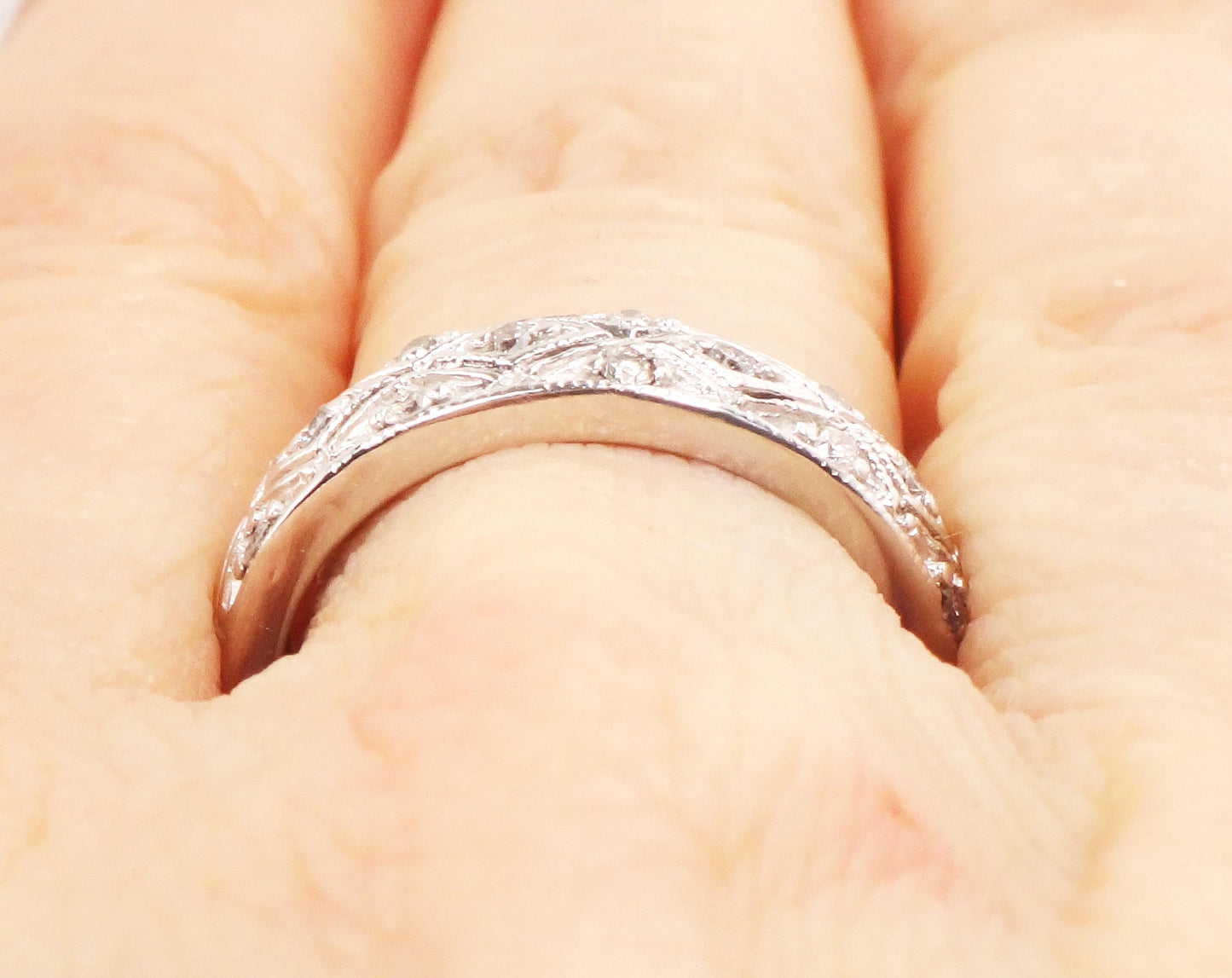 Vintage 14k White Gold Natural Diamond Wedding Band, Approx .35 CT TDW Size 6.25