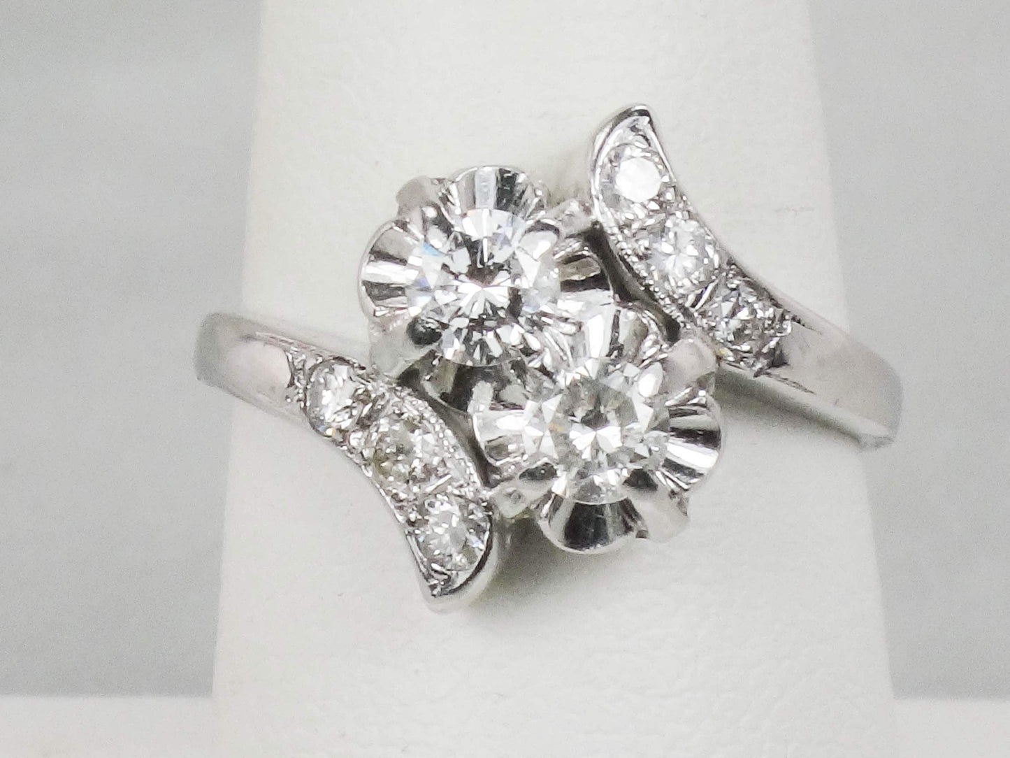 Vintage 14k White Gold Toi et Moi Diamond Ring (.70 Carat TDW)