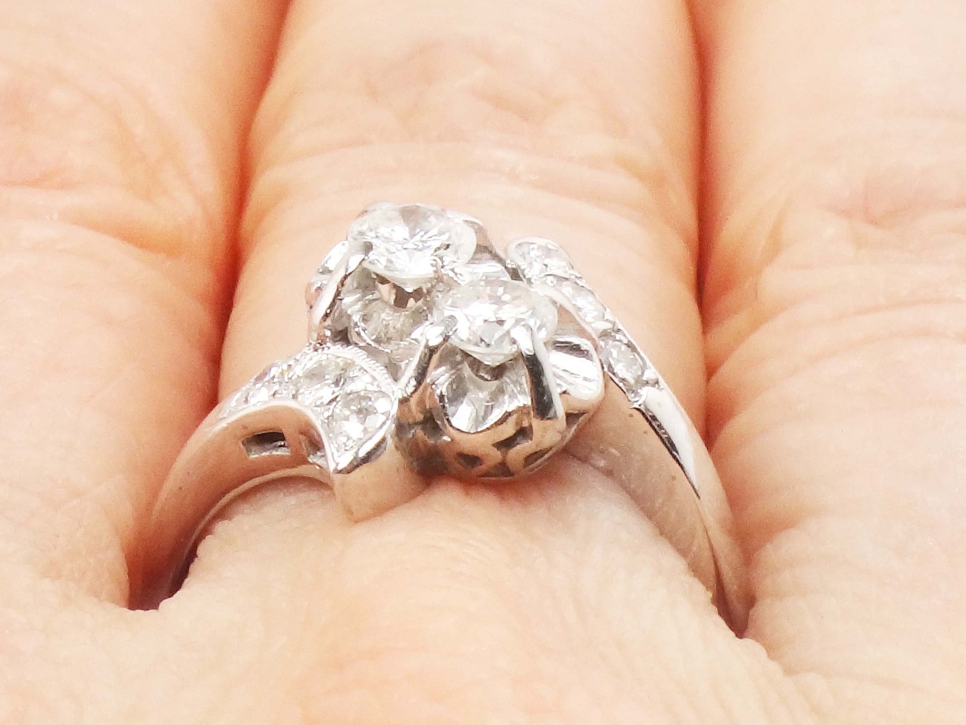 Vintage 14k White Gold Toi et Moi Diamond Ring (.70 Carat TDW)