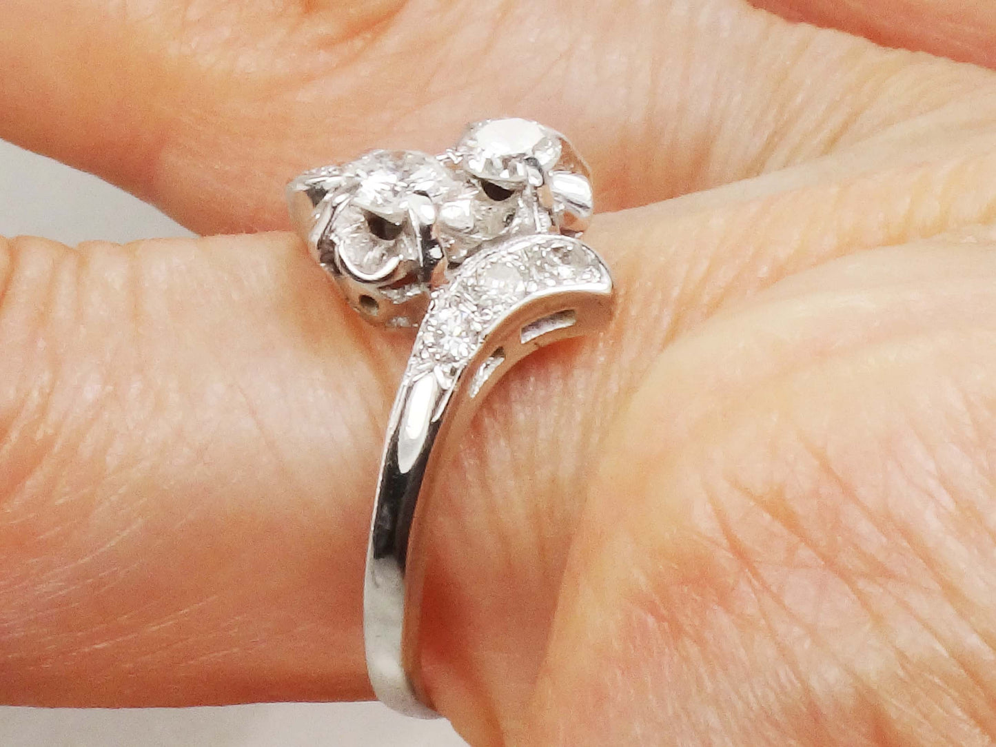 Vintage 14k White Gold Toi et Moi Diamond Ring (.70 Carat TDW)