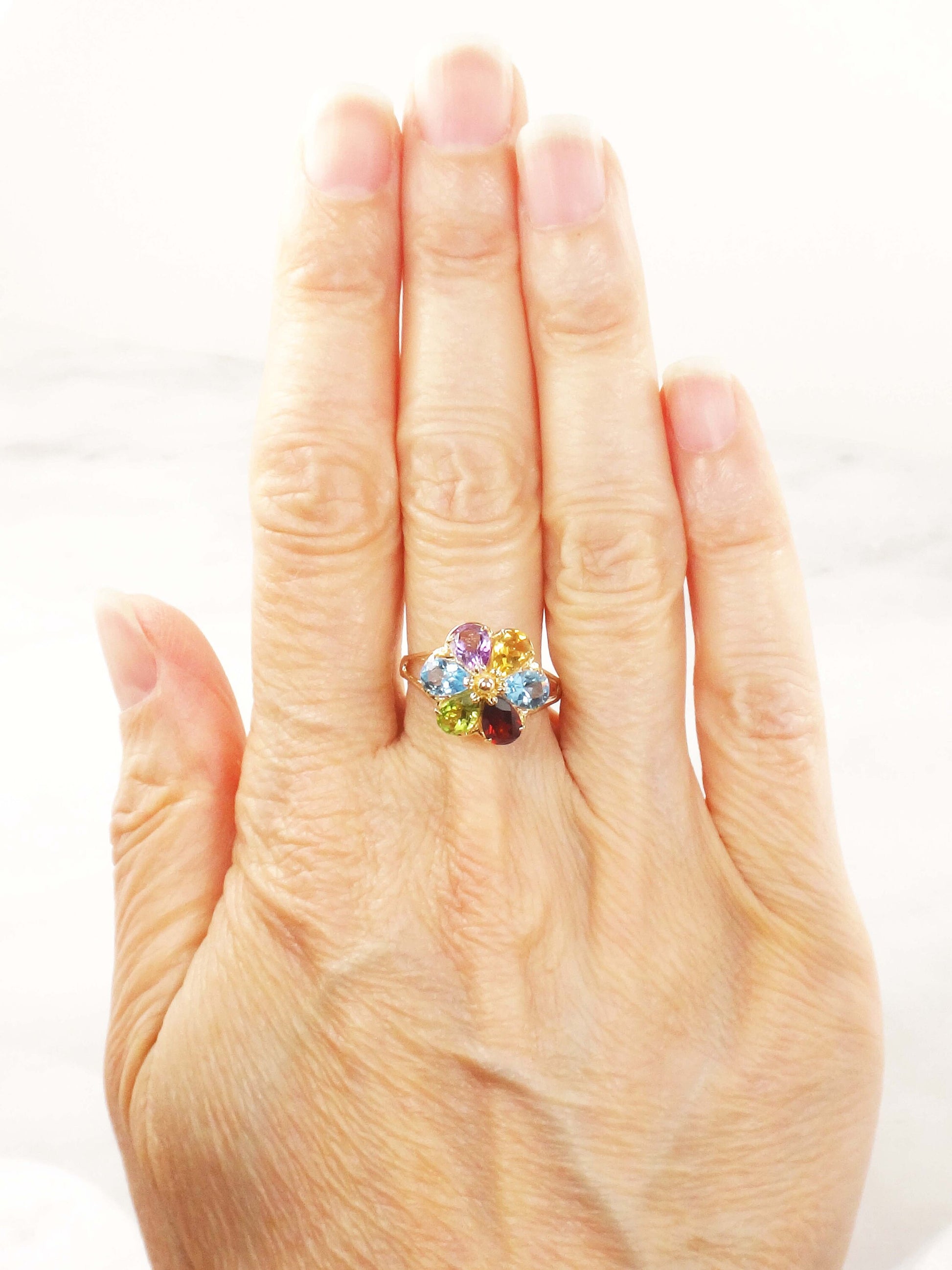 Vintage 14k Gold Floral Multi Color Gemstone Ring with Garnet Peridot Topaz Amethyst and Citrine Size 6.75
