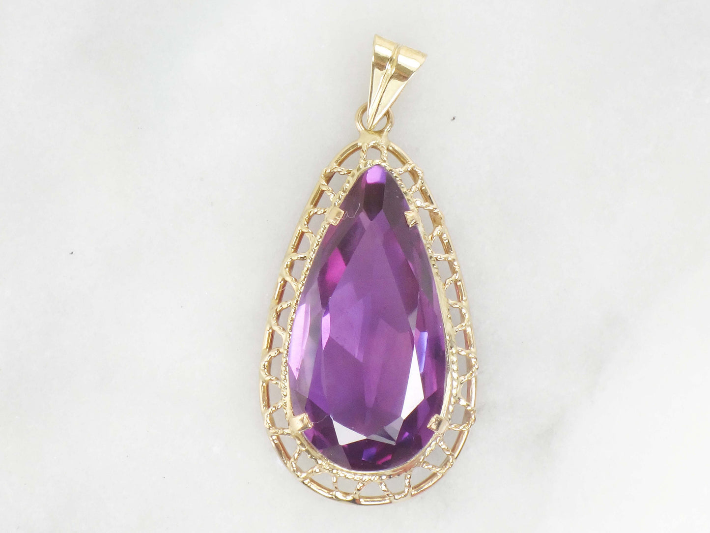 Vintage Large 14k Yellow Gold Pear Shaped Purple Sapphire Pendant - 20 Carats Sapphire