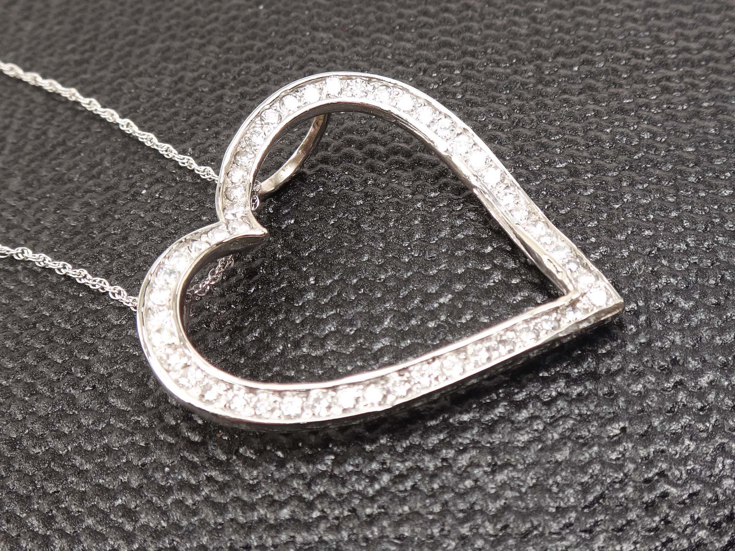 1.25 CT Diamond Heart Pendant Necklace: 14k White Gold, Adjustable Chain