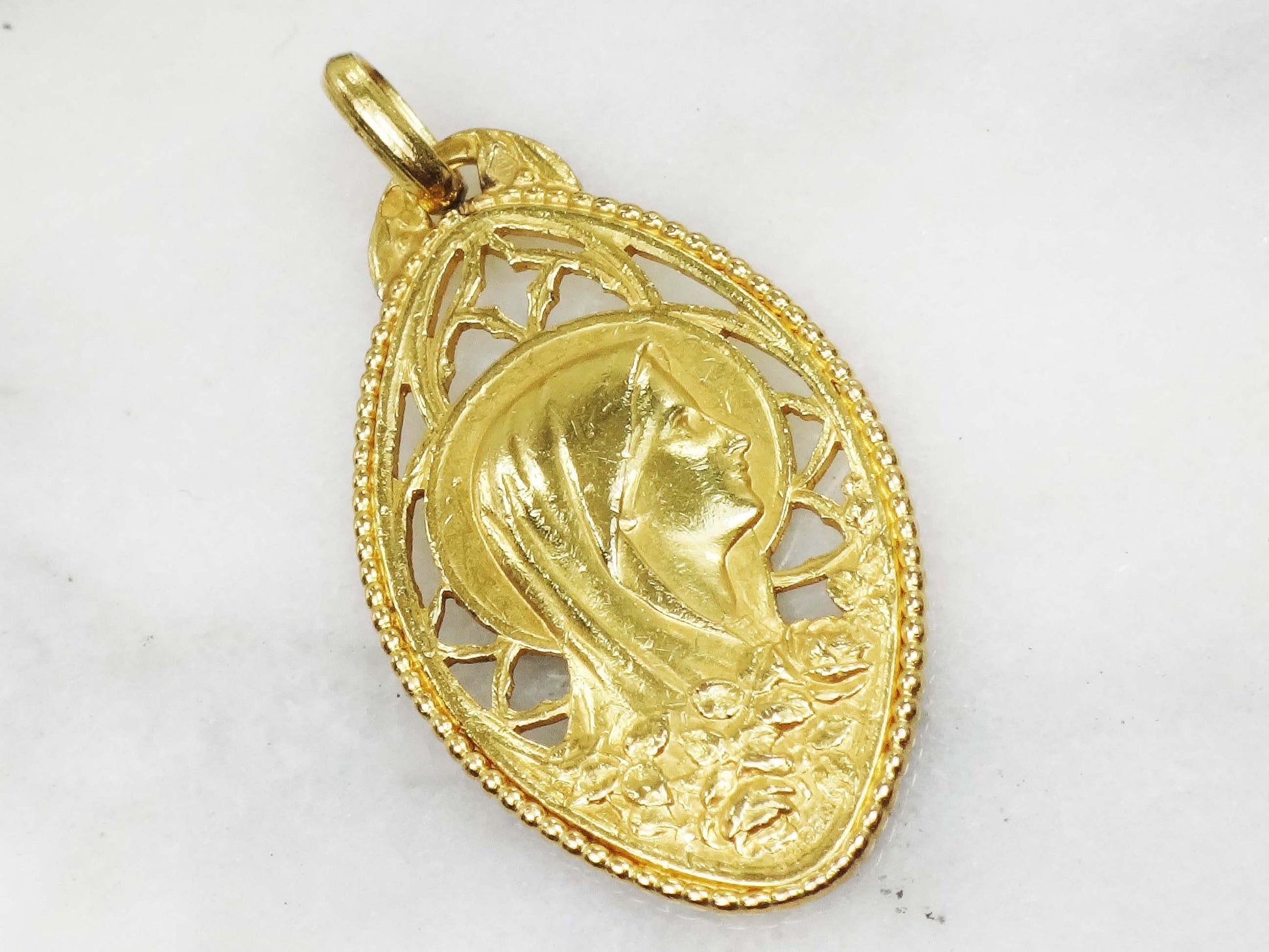 Vintage 18k Yellow Gold Virgin Mary Medal Mother Mary Charm - Catholic Religious Pendant Circa 1930's