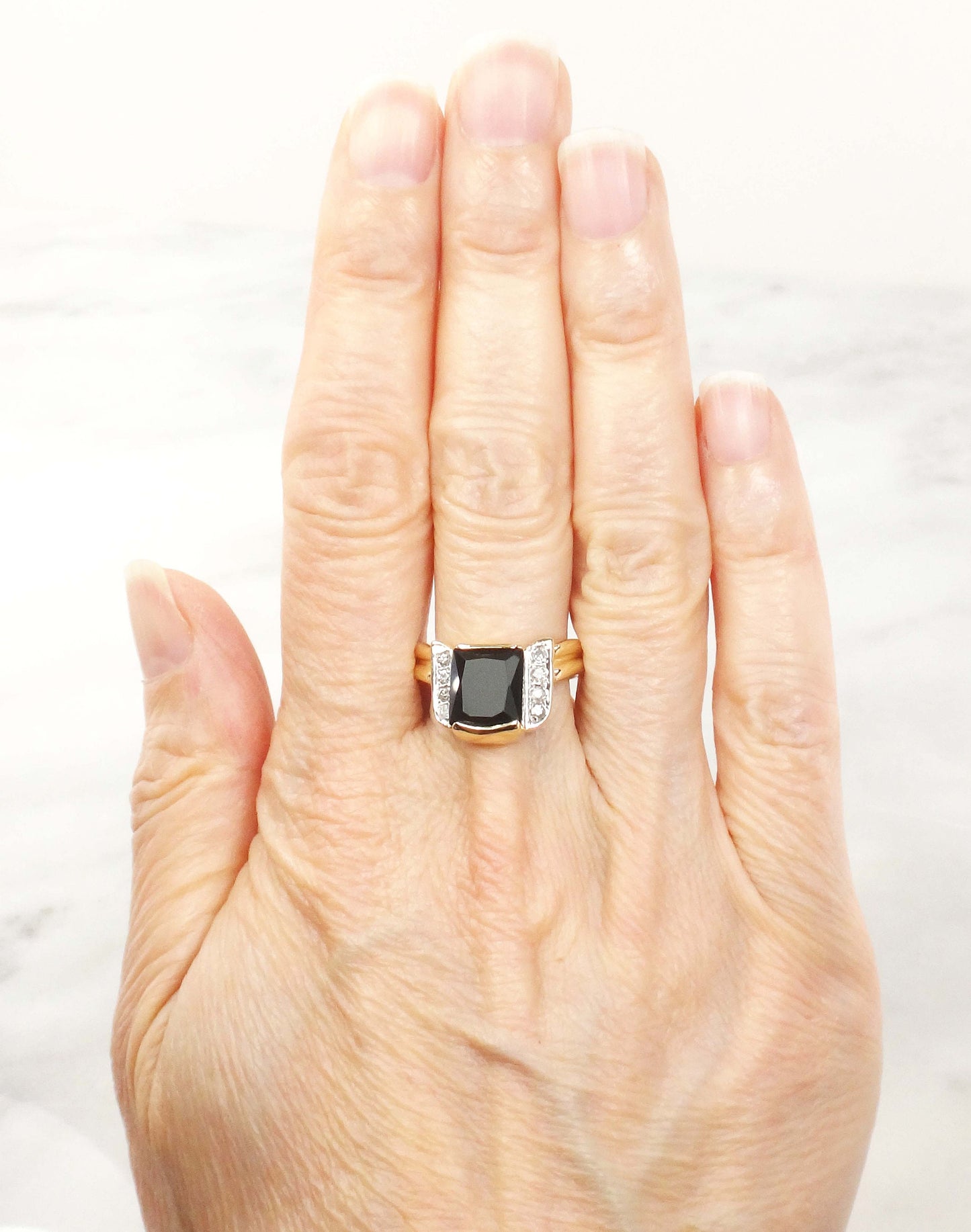 Vintage 14k Yellow Gold Black Onyx Diamond Ring - Size 6.5