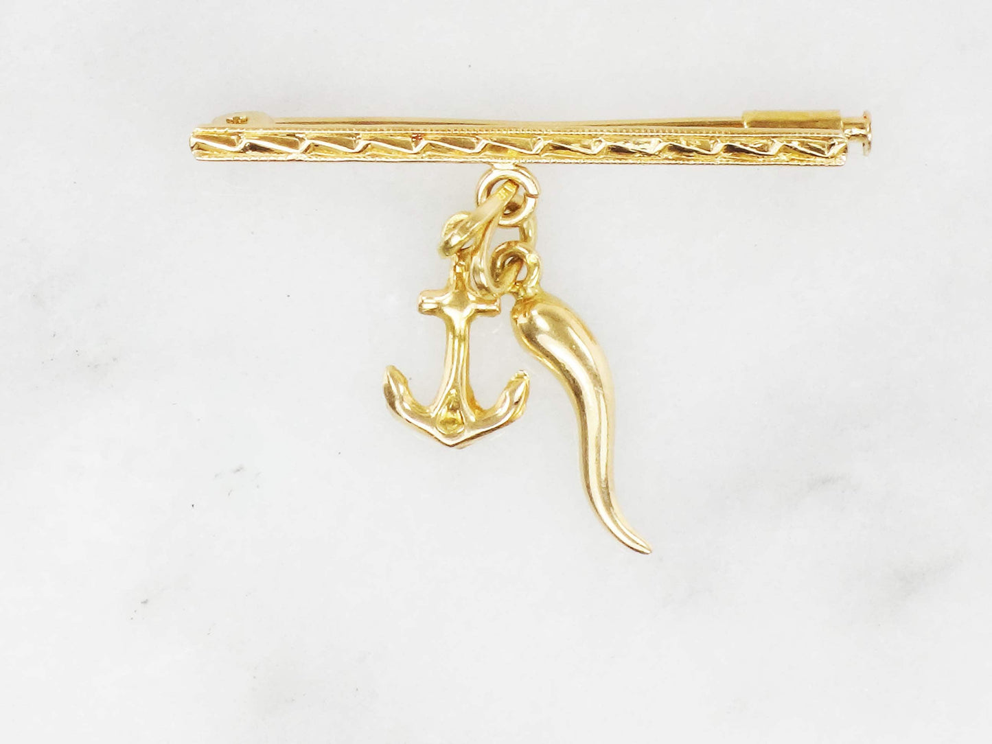 Vintage 18k Gold Baby Pin: Anchor & Italian Horn Charms