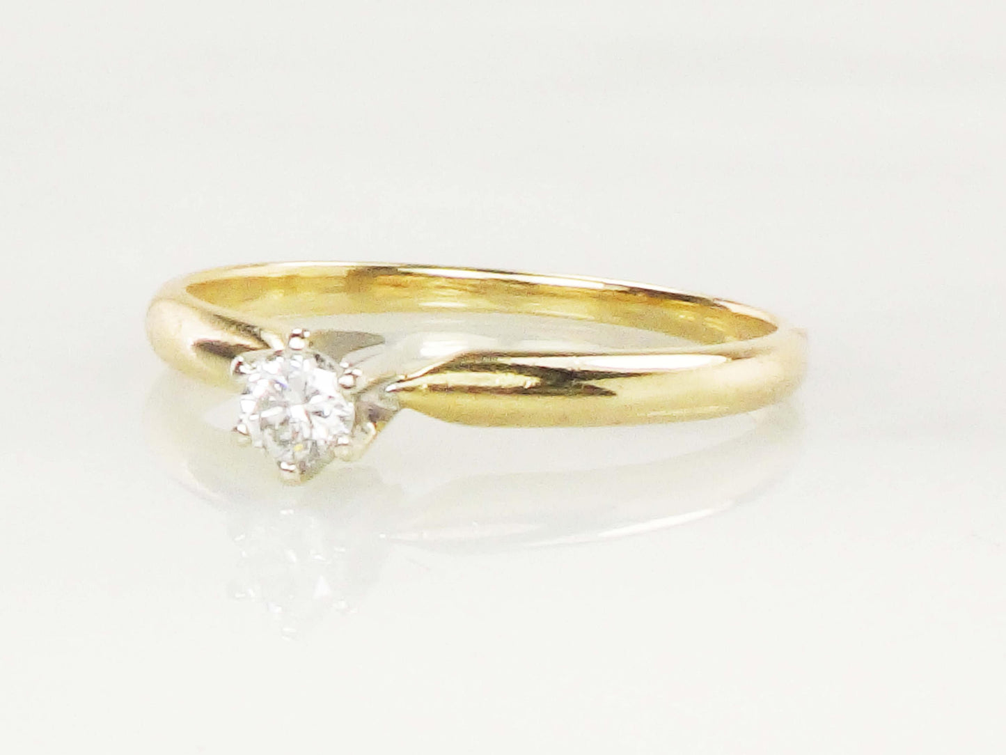 Vintage .15 Carat Diamond Engagement Ring: 14k Yellow Gold Solitaire, Size 6.25