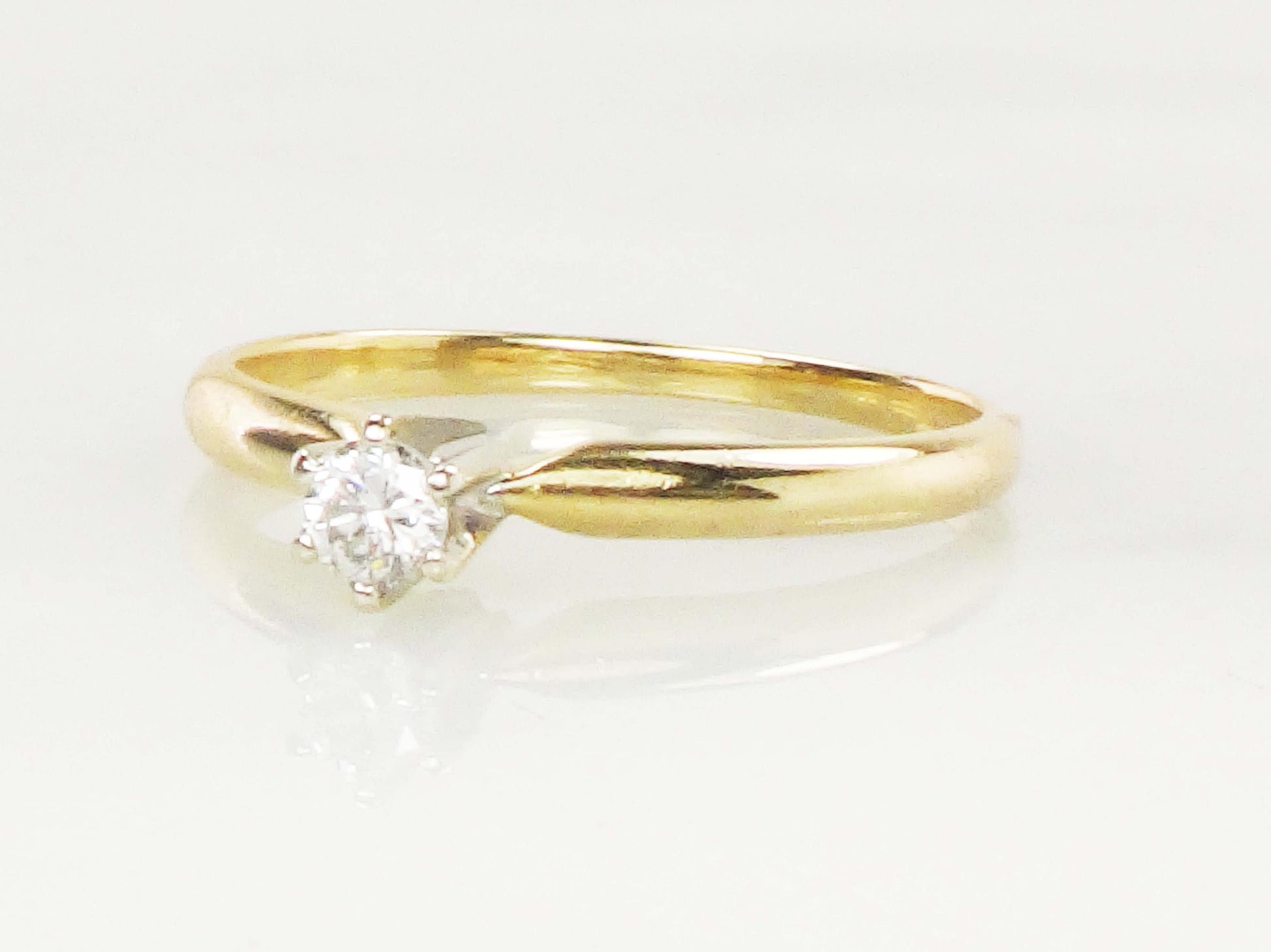 Vintage .15 Carat Diamond Engagement Ring: 14k Yellow Gold Solitaire, Size 6.25