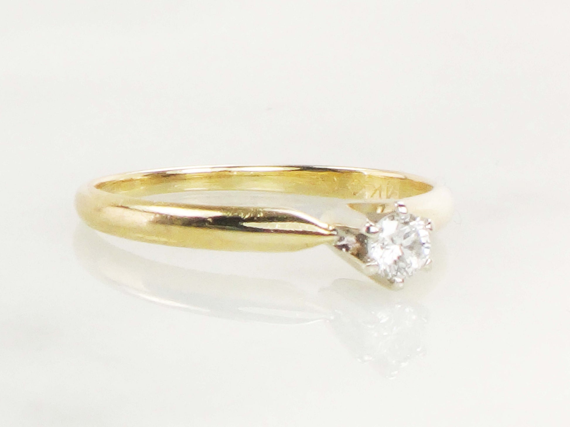 Vintage .15 Carat Diamond Engagement Ring: 14k Yellow Gold Solitaire, Size 6.25