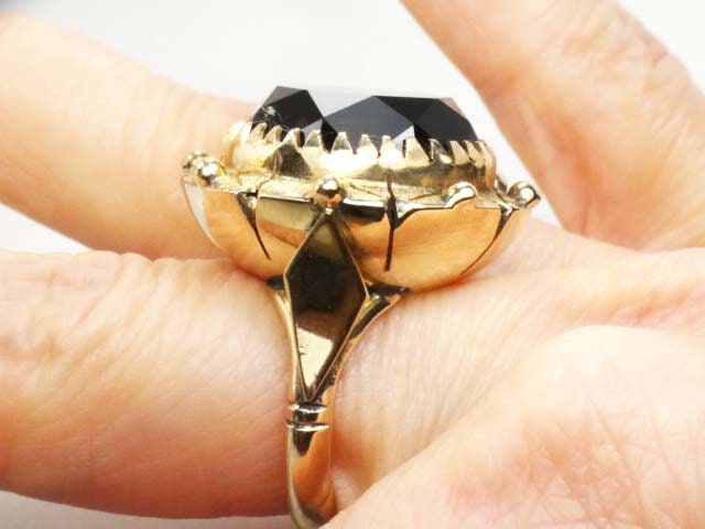 Vintage Large 14k Yellow Gold Floral Smoky Quartz Ring Round Brown Stone Ring Approx. 20 CTS Size 6.25