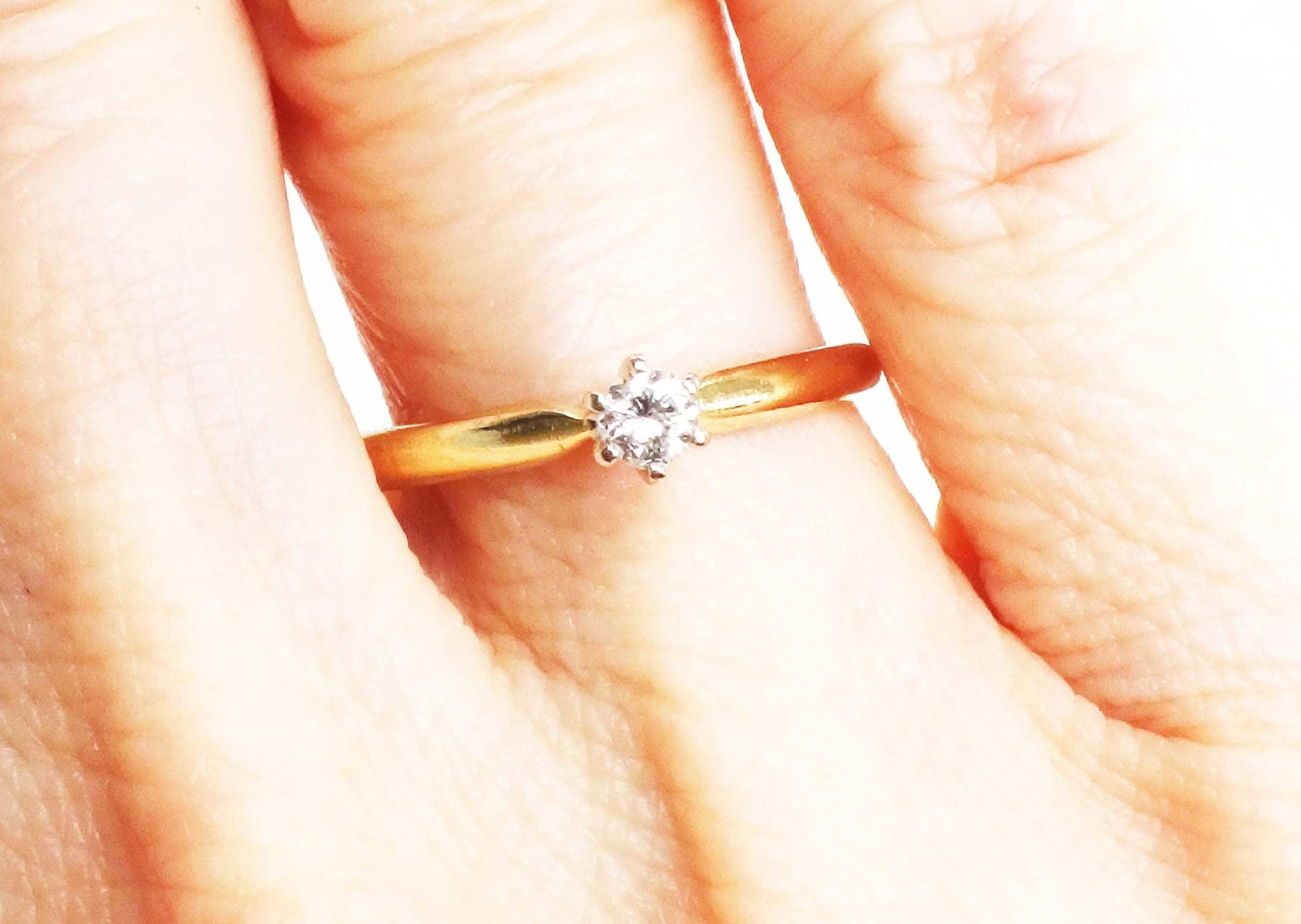 Vintage .15 Carat Diamond Engagement Ring: 14k Yellow Gold Solitaire, Size 6.25