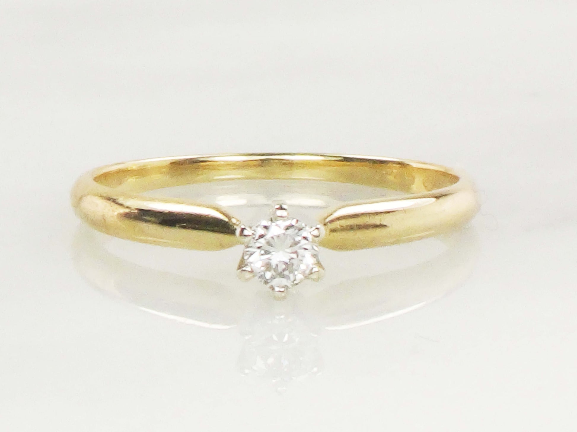 Vintage .15 Carat Diamond Engagement Ring: 14k Yellow Gold Solitaire, Size 6.25