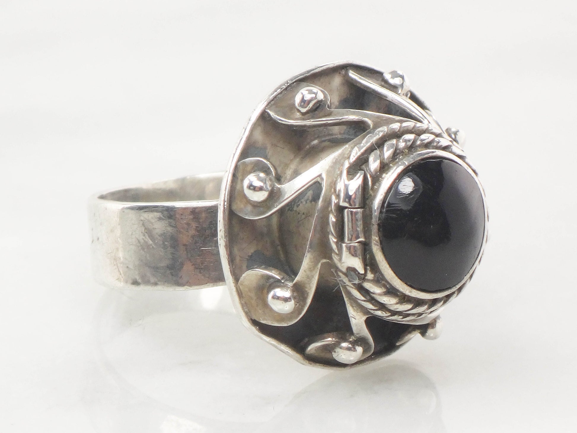 Vintage Sterling Silver Onyx Ring - Mexico Eagle Mark Black Stone Poison Ring - Adjustable Size