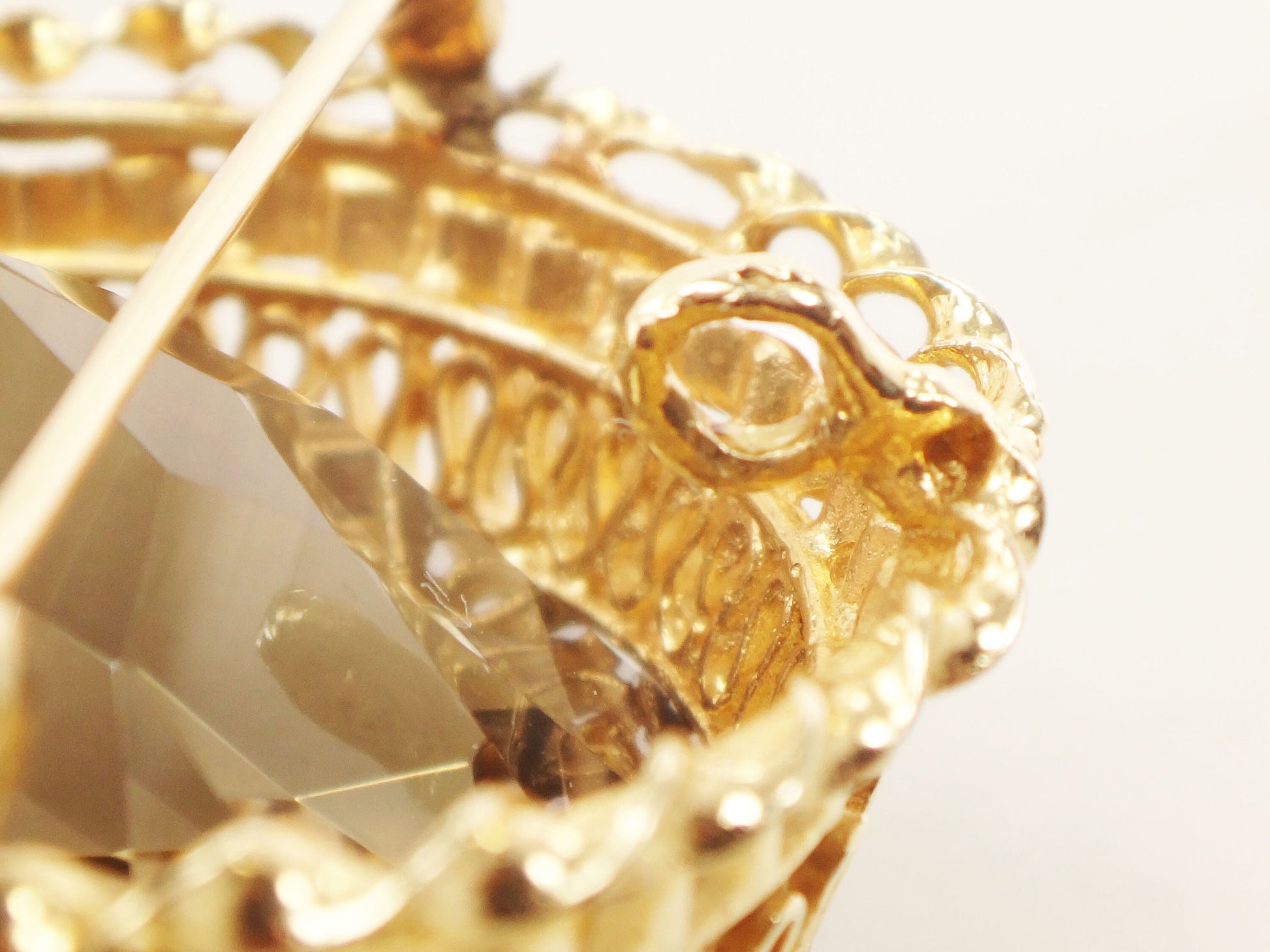 Vintage Large 14k Gold Round Smoky Citrine Quartz Pendant or Pin Approximately 80 Carats