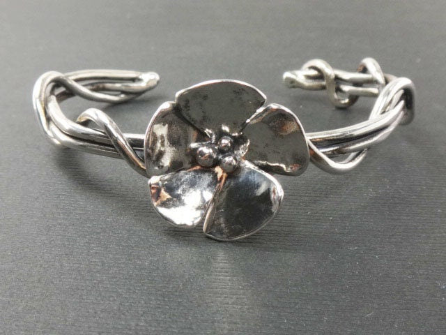 Vintage Sterling Silver Floral Cuff Bracelet Signed Dogwood Flower Twist Bracelet