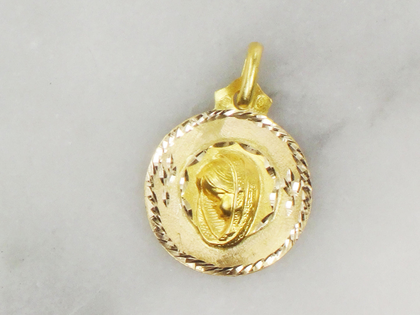 Vintage 18k Yellow Gold Virgin Mary Medal - Religious Charm