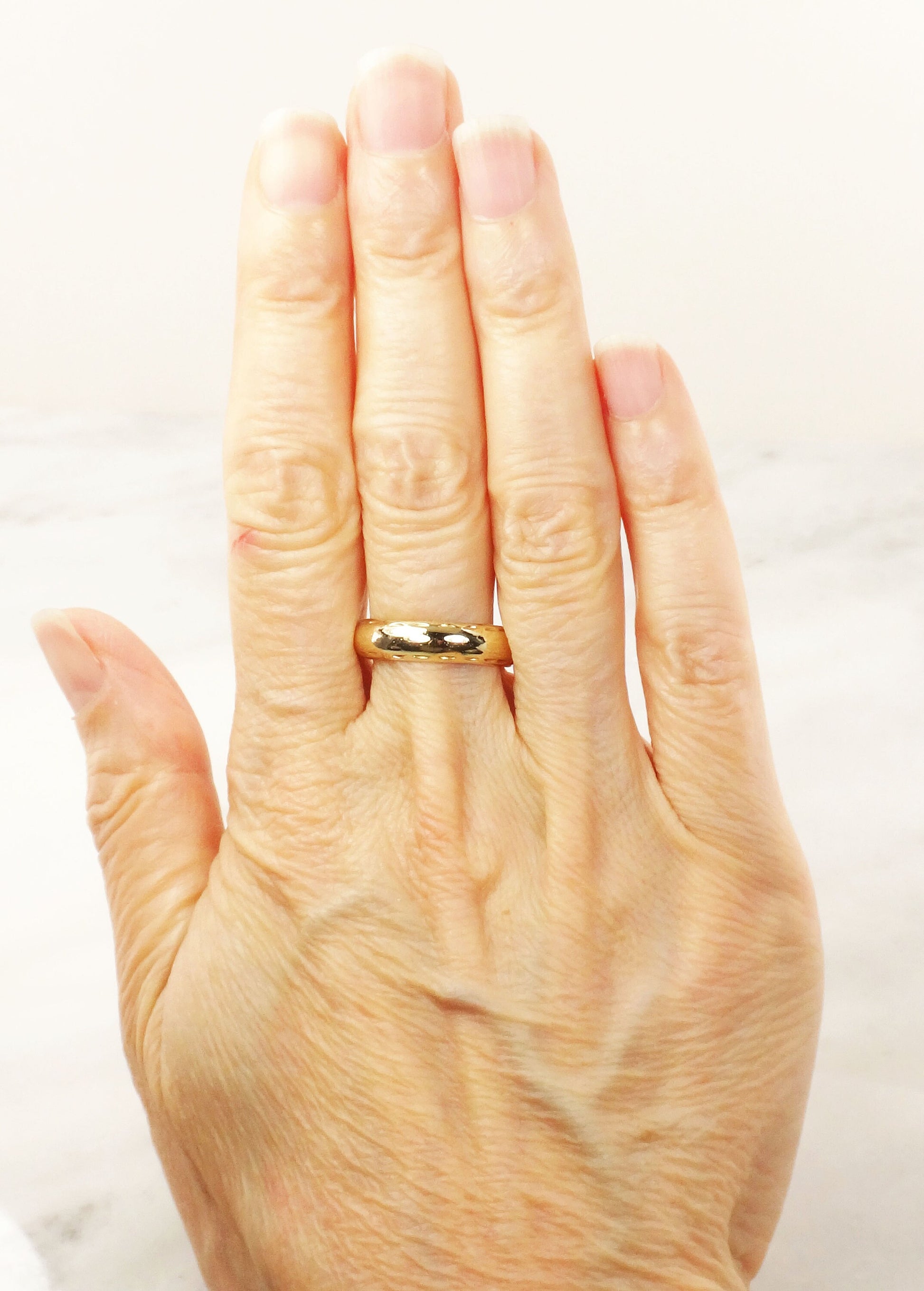Vintage Solid 14k Wedding Band 5 mm - Plain Yellow Gold Band - Size 7.25 - Circa 1970's