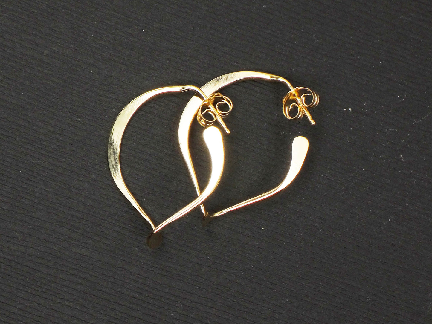 Vintage 14k Gold Hoop Earrings Yellow Gold Twist Earrings Flat Gold Hoop Earrings 14k Polished Hoops
