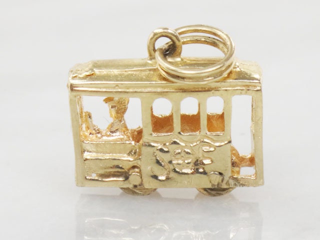 Vintage 14k Gold Cable Car Charm: San Francisco Travel Pendant