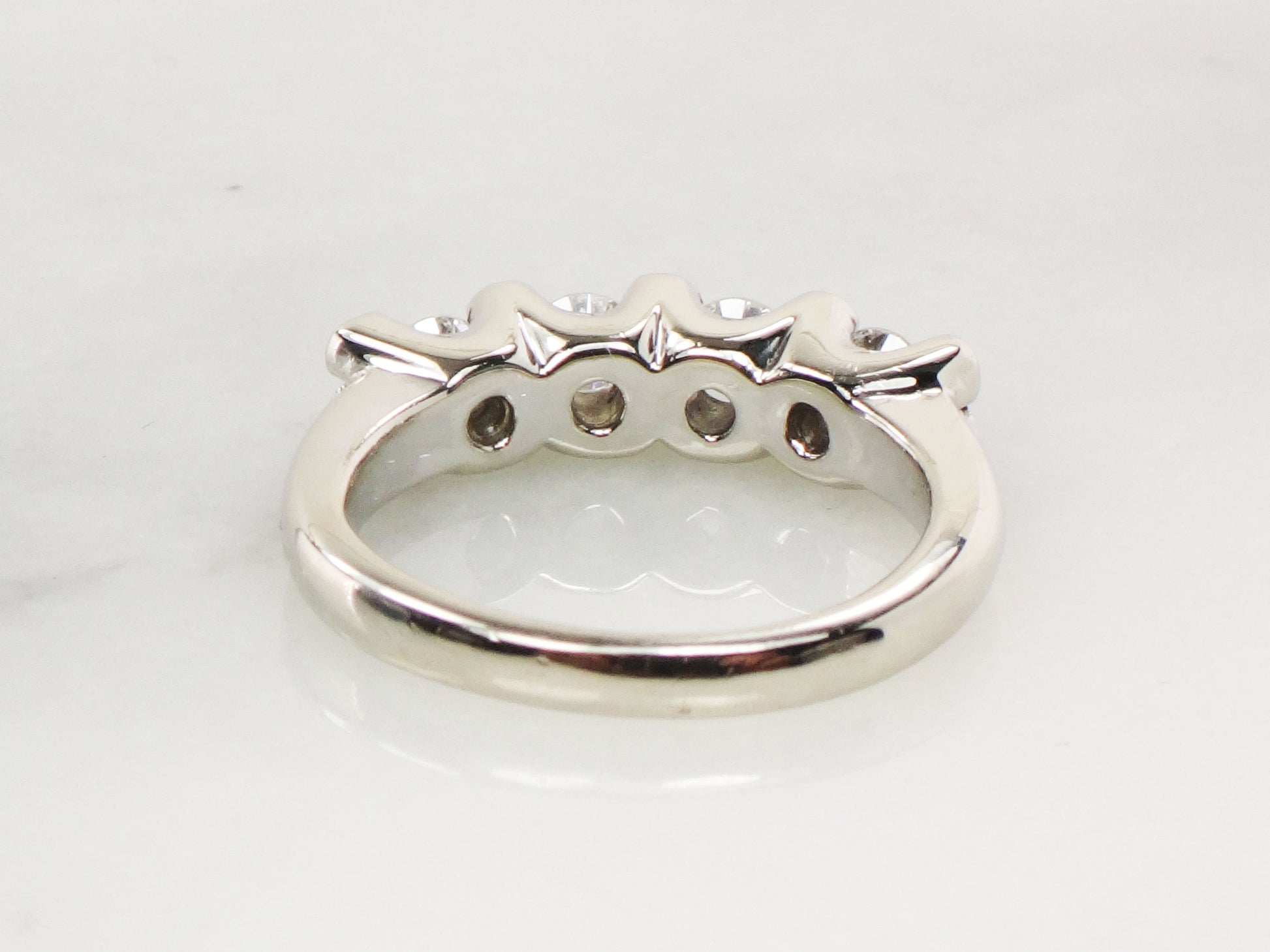 Vintage 14k White Gold Natural Diamond Wedding Band 1 Carat TDW Diamond Ring Size 5.5