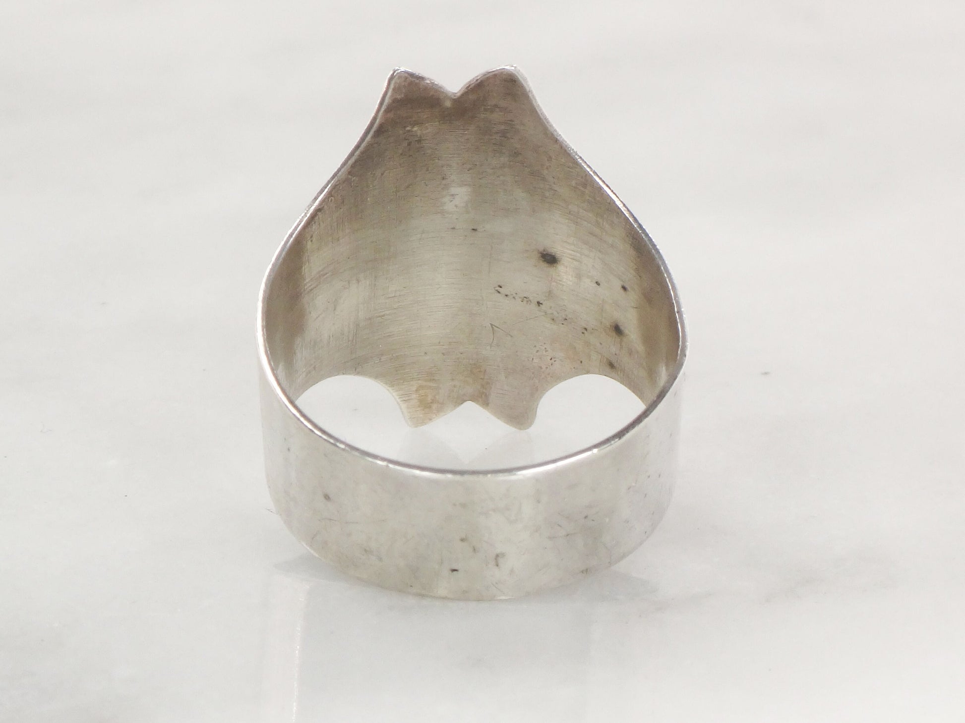 Modernist Wide Silver Brown Stone Ring Spiny Oyster ? 950 Silver Ring Size 9 1/2