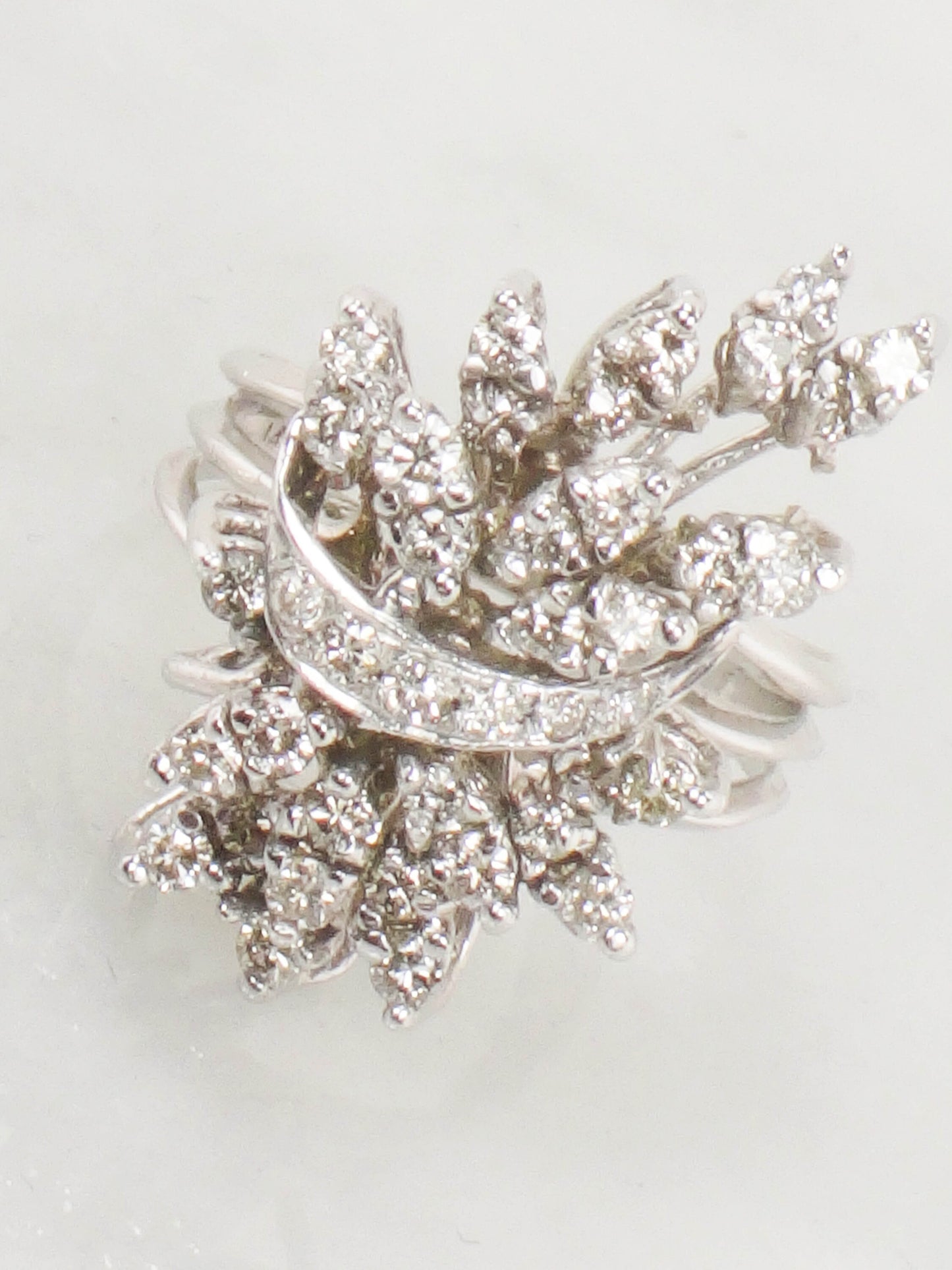 Vintage 14k White Gold Diamond Floral Ring: 1 CT TDW Cocktail Ring, Size 6.75
