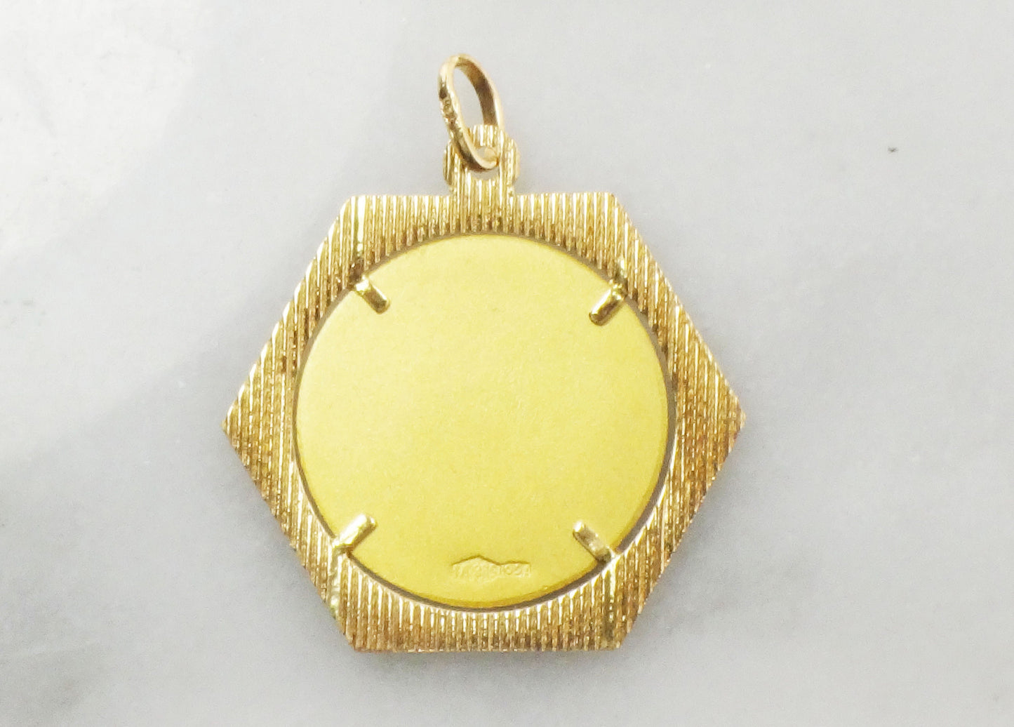 Vintage 18k Gold Minerva Pendant: Italian Roman Goddess Charm