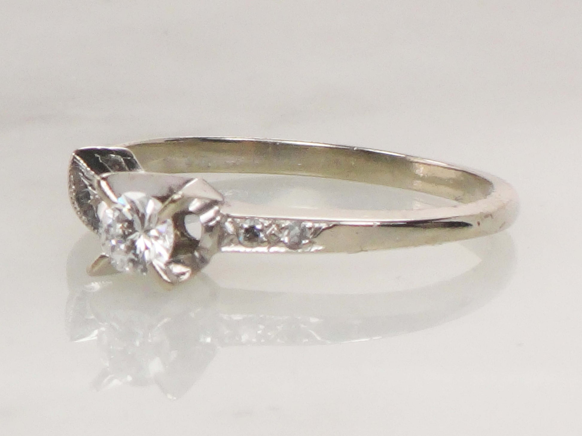 Vintage 4k White Gold Natural Diamond Engagement Ring, .16 Carat Round Diamond Size 5 3/4