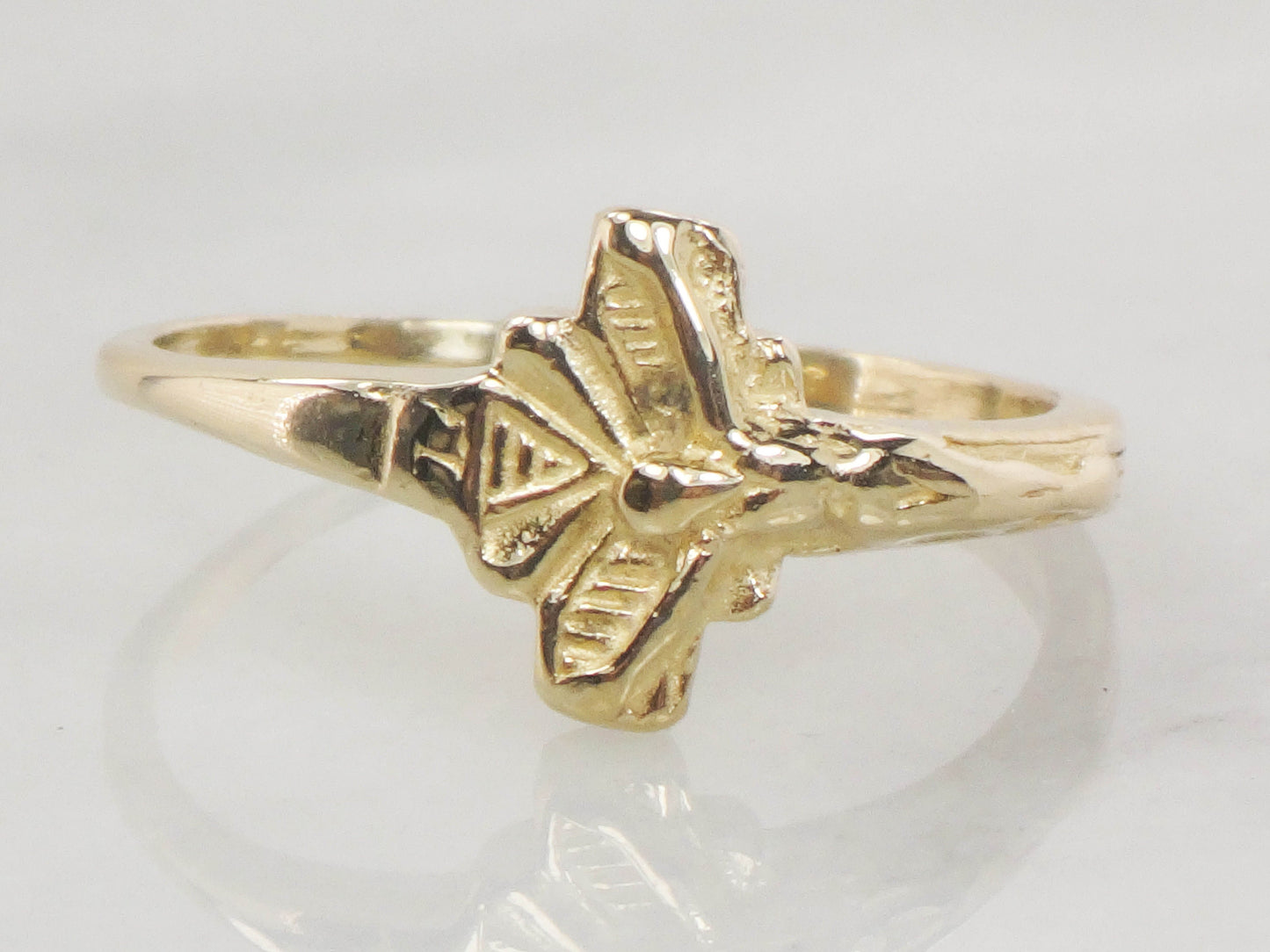 Vintage 14k Yellow Gold Crucifix Ring - Size 9 1/2