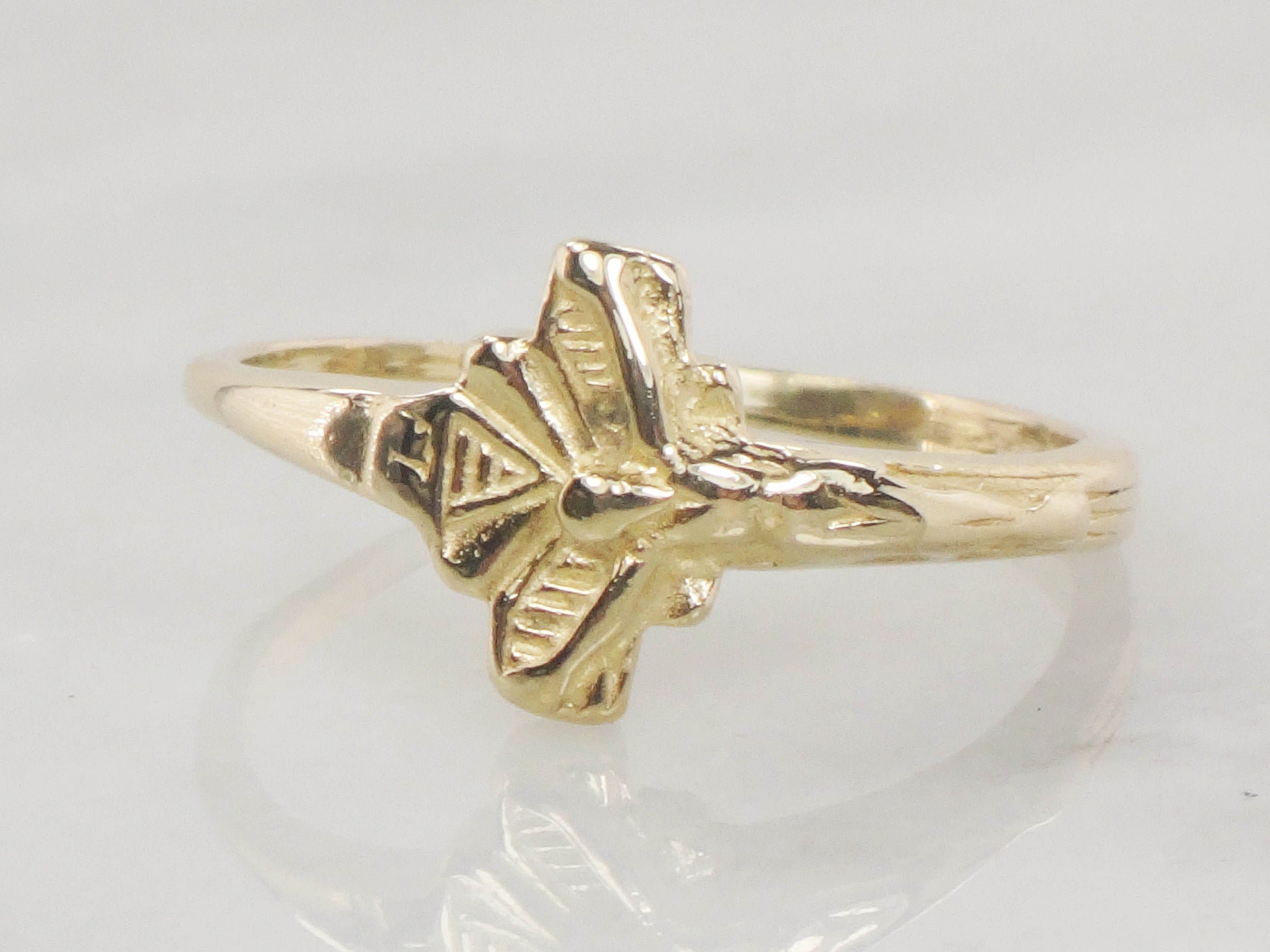 Vintage 14k Yellow Gold Crucifix Ring - Size 9 1/2