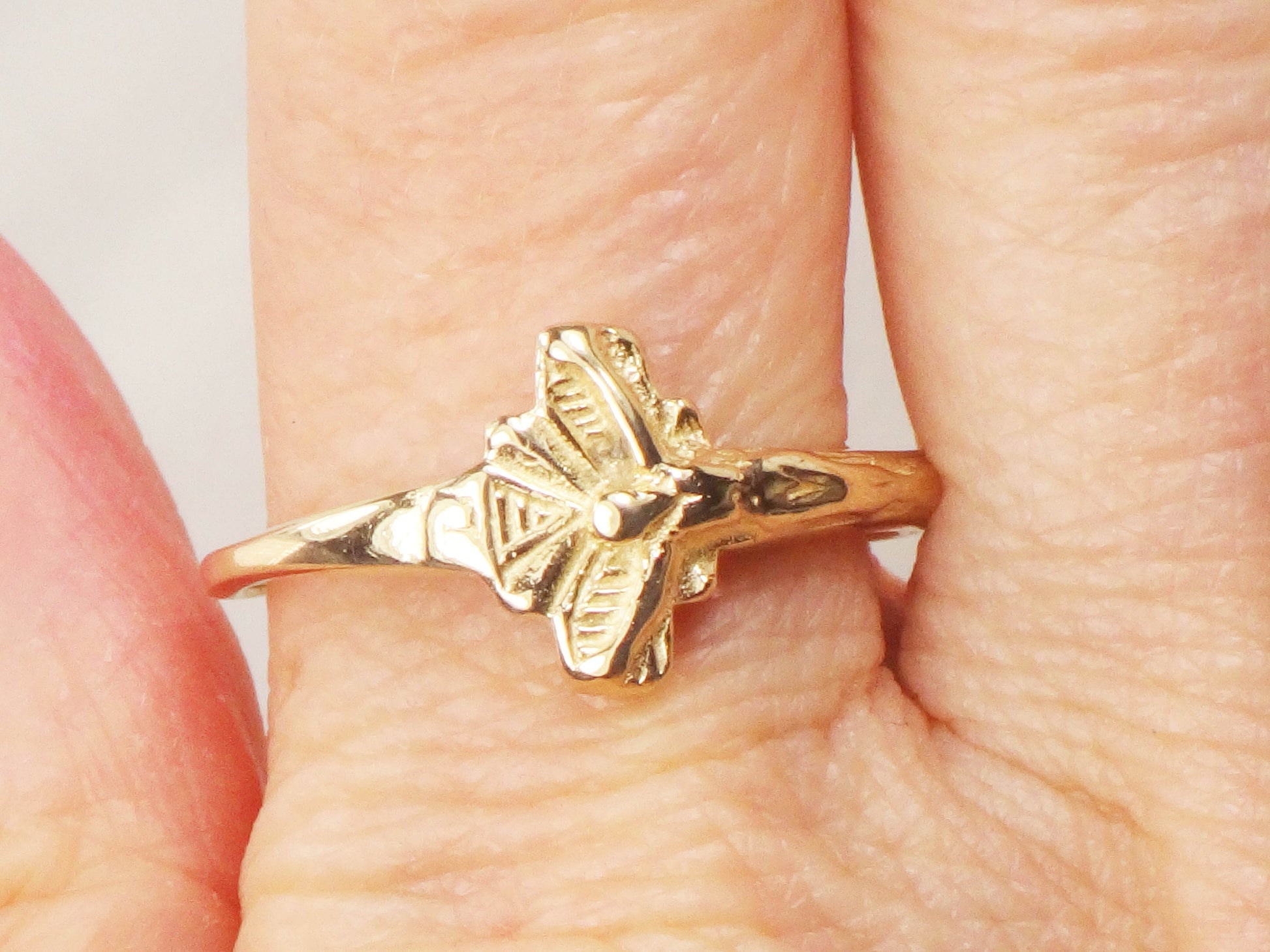 Vintage 14k Yellow Gold Crucifix Ring - Size 9 1/2