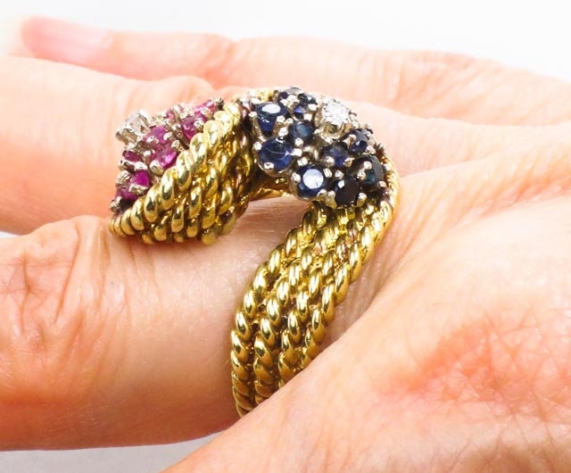 Vintage 18k Gold Floral Ring: Ruby, Sapphire & Diamond Cluster, Size 7