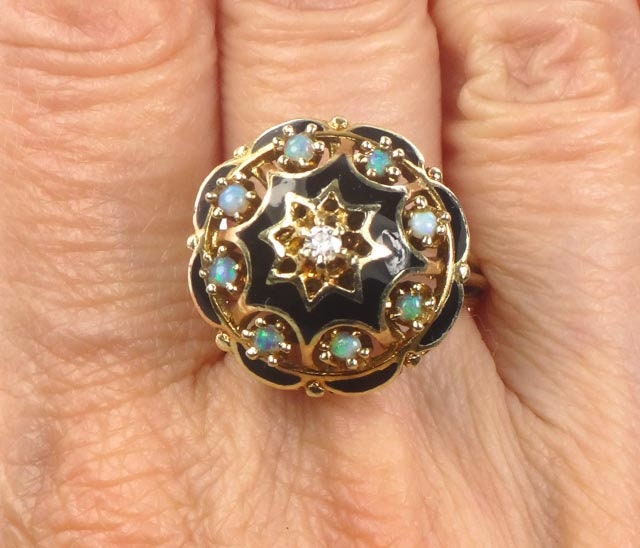 Vintage 14k Yellow Gold Opal Diamond and Black Enamel Dome Ring Opal Star Ring Size 7.25