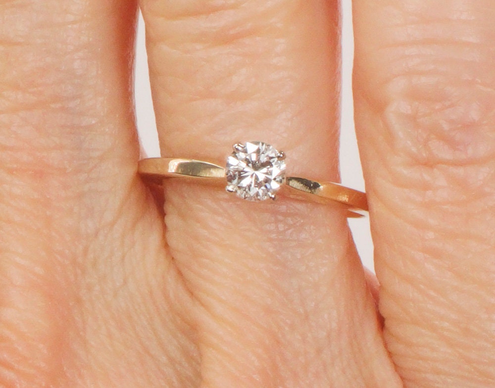 Vintage 14k Solitaire Round Natural Diamond Engagement Ring Approximately 1/3 Carat Size 6.25