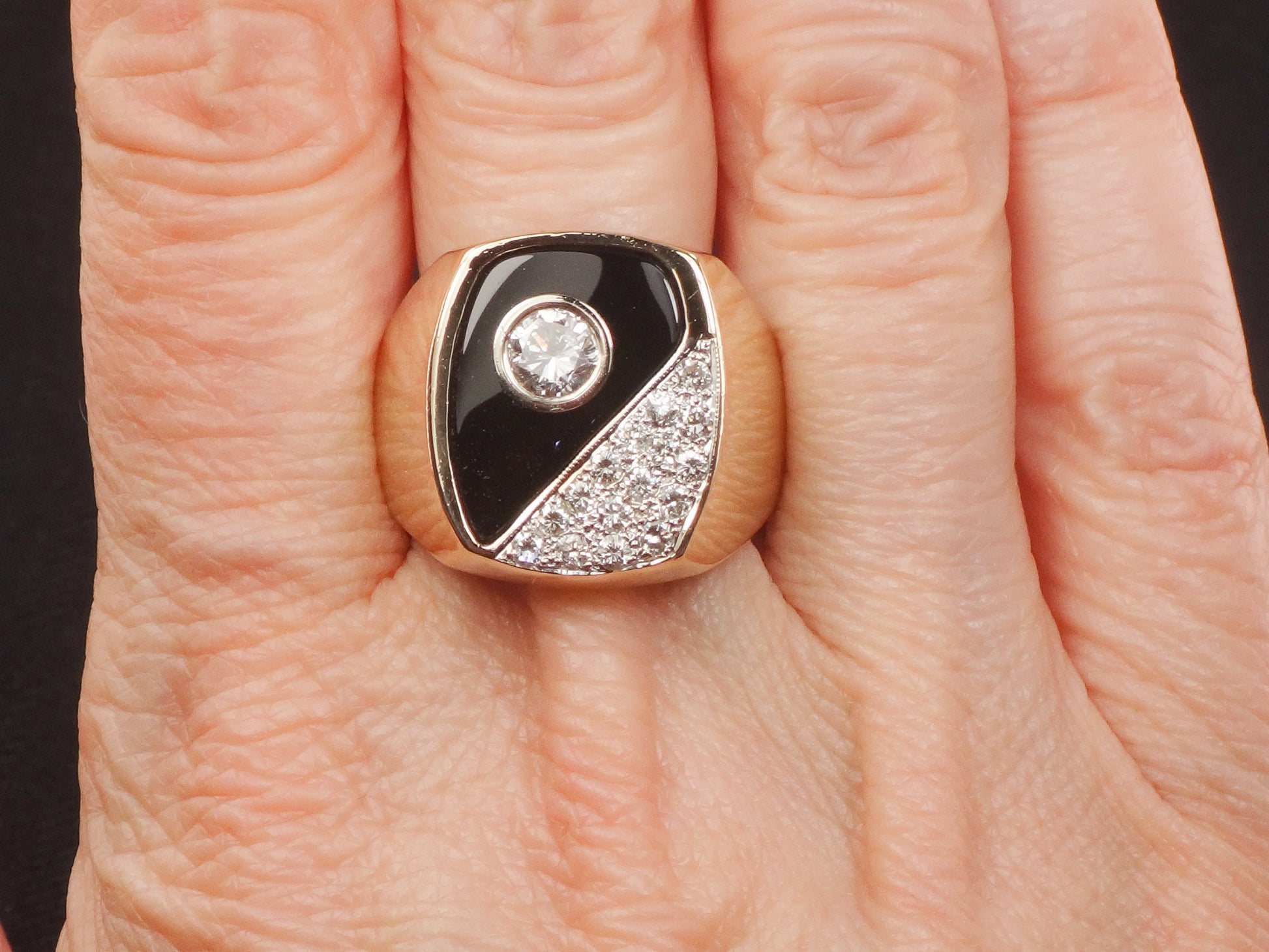 Vintage Men's 14k Yellow Gold Black Onyx and Natural Diamond Ring Over 3/4 CT TDW Size 9.5