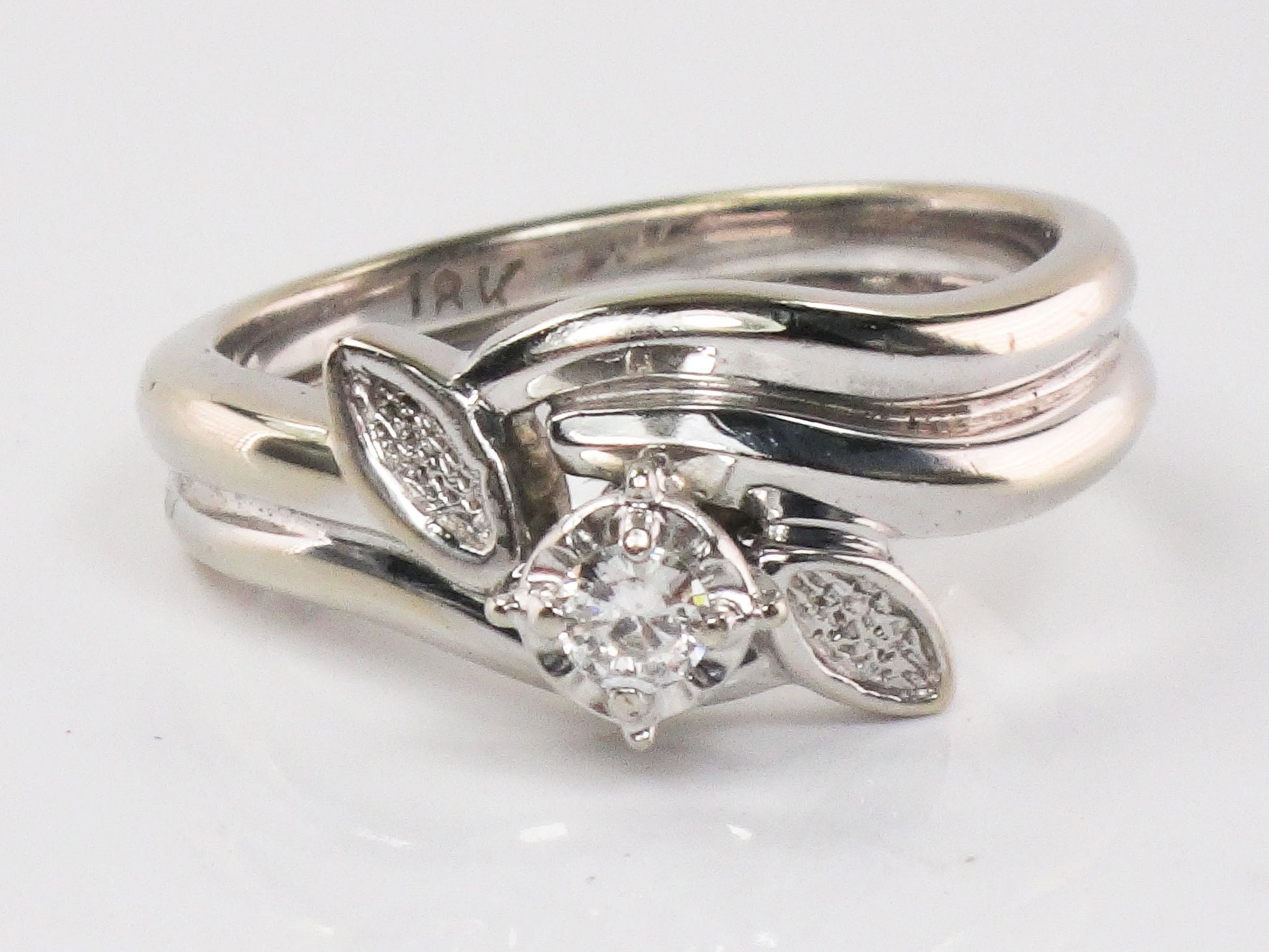 Vintage 18k White Gold Natural Diamond Solitaire Wedding Ring Round Diamond Engagement Ring Size 6