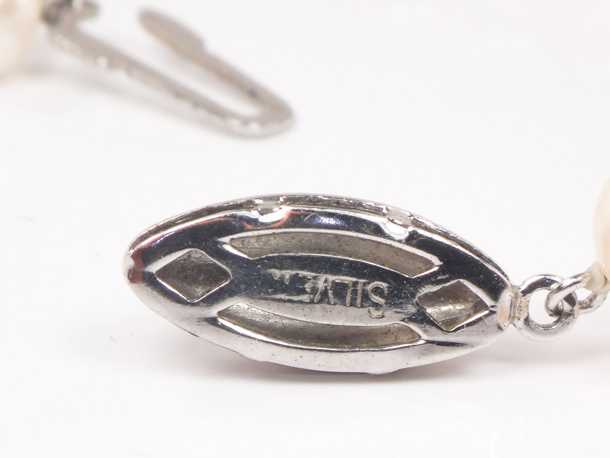 Vintage Saltwater Pearl Necklace: 6.0 mm Fine Pearl Strand with Silver Clasp