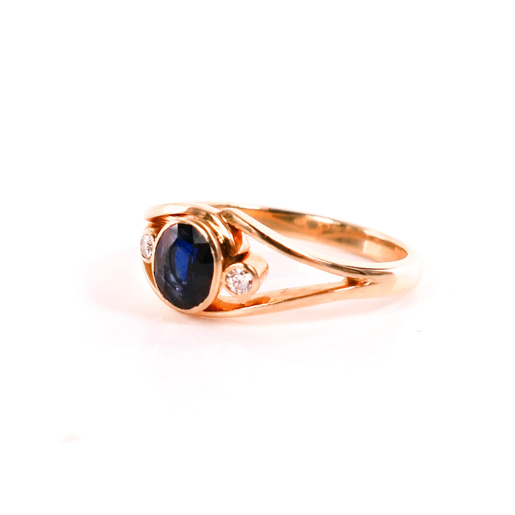 Vintage 14k Yellow Gold Natural Blue Sapphire and Diamond Ring September Birthstone Ring - Size 7.5