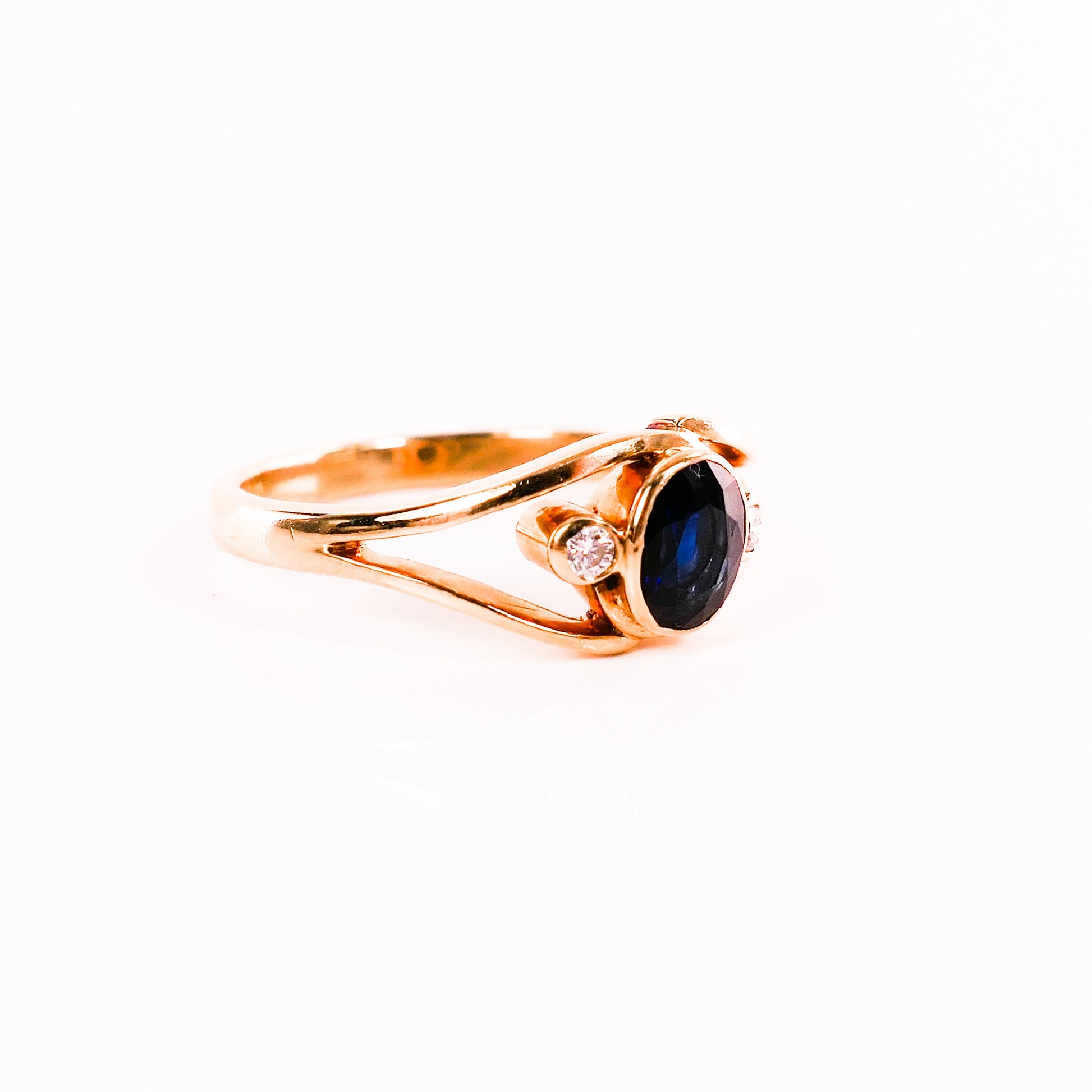Vintage 14k Yellow Gold Natural Blue Sapphire and Diamond Ring September Birthstone Ring - Size 7.5