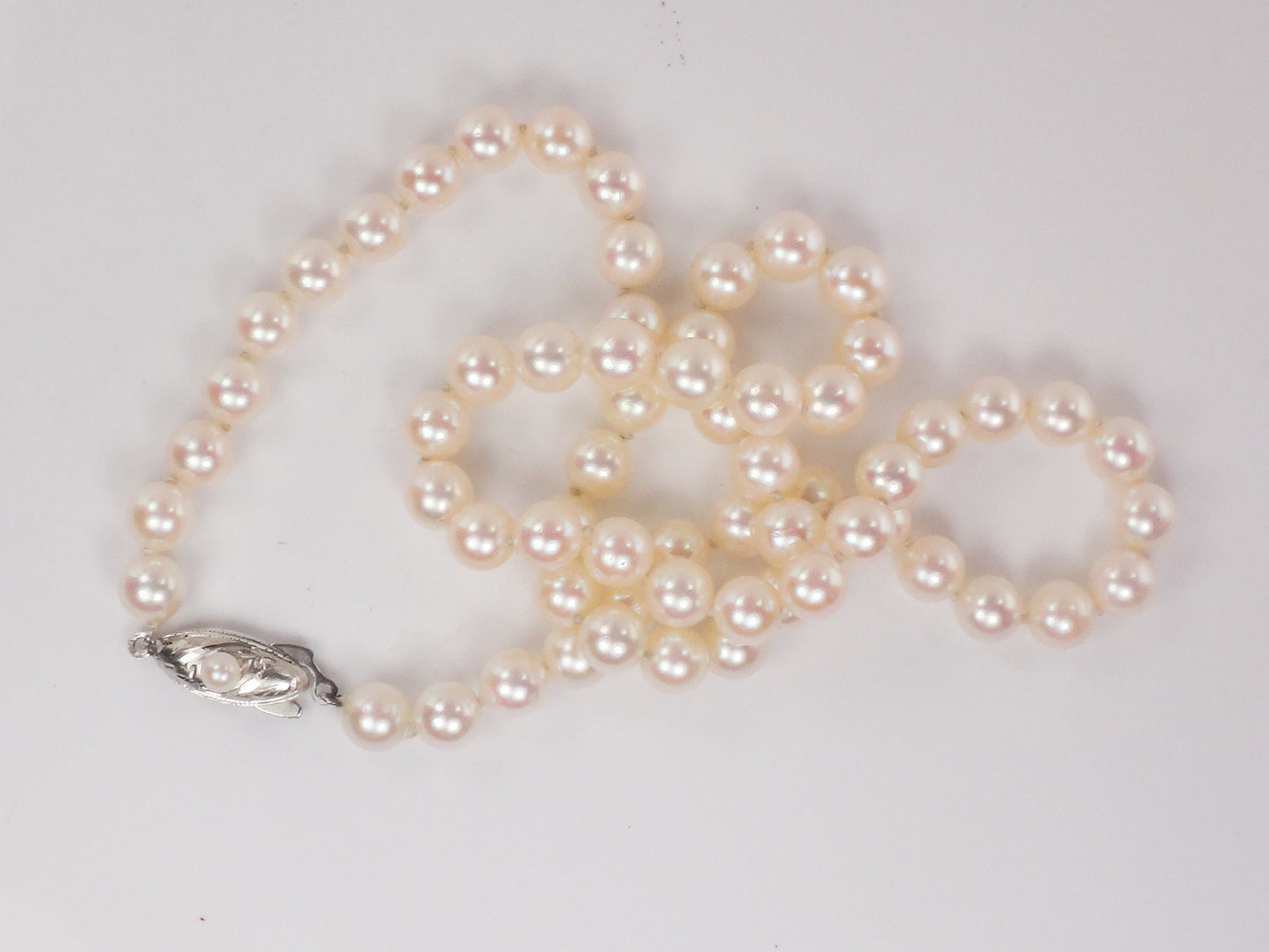 Vintage Saltwater Pearl Necklace: 6.0 mm Fine Pearl Strand with Silver Clasp