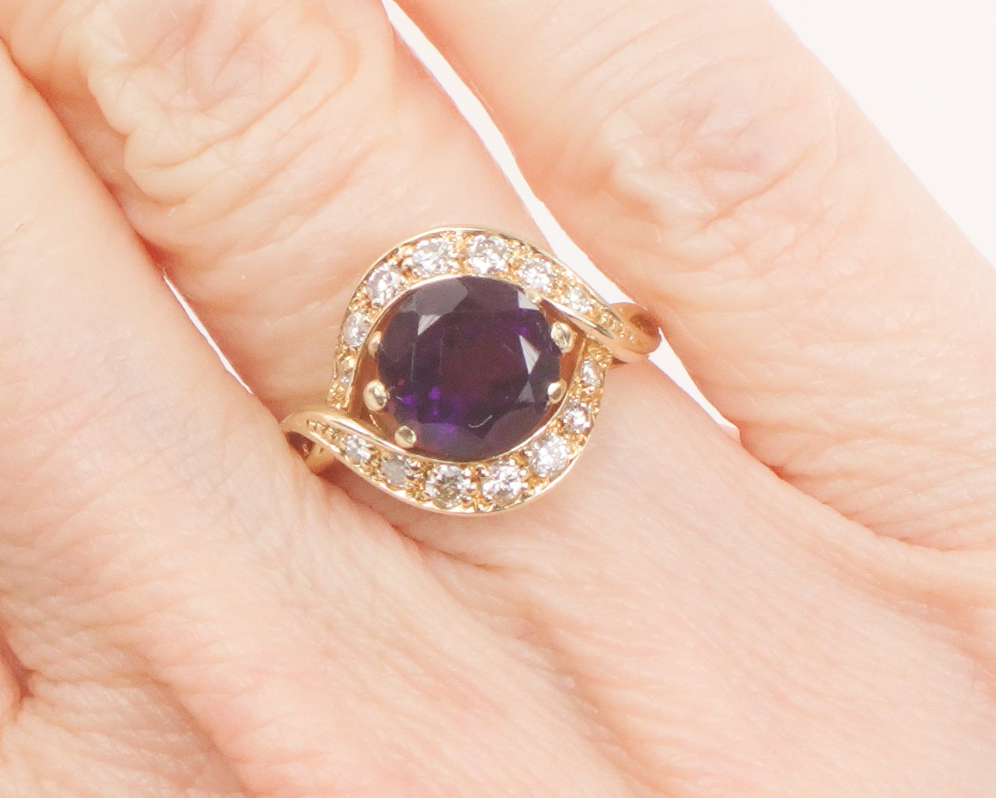 Vintage 14k Gold Natural Amethyst Ring with Diamonds, Purple February Birthstone Ring Size 5