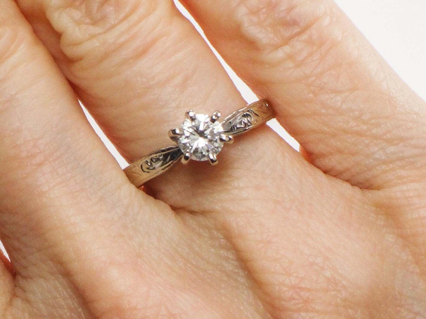 Vintage 14k White Gold Diamond Solitaire Engagement Ring (0.5 CT)