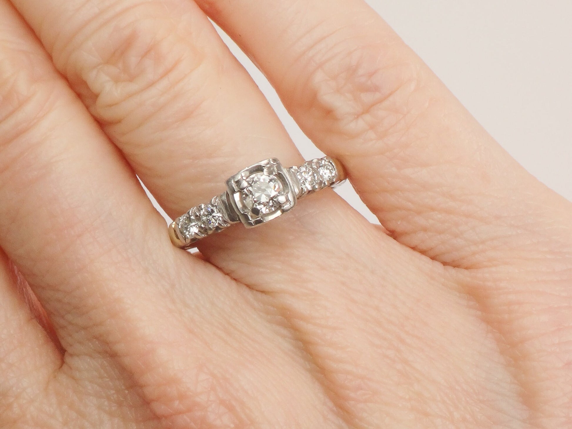 Vintage 14k White Gold Old European Cut Diamond Engagement Ring (.50 Carat TDW)