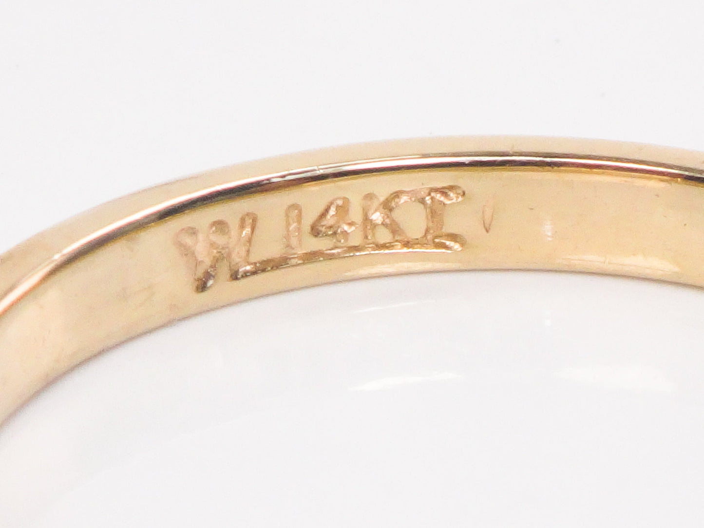 Vintage Thin 14k Yellow Solid Gold Wedding Band 2.4 MM Stacking Ring - Size 8.75