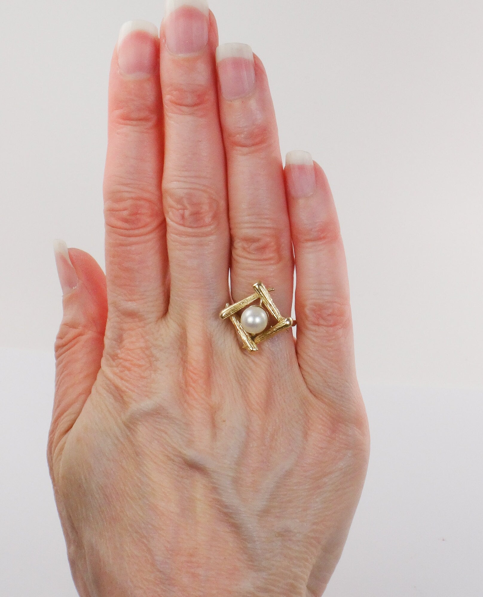 Vintage 14k Yellow Gold Cultured Pearl Ring Bridal Ring - 7 MM Saltwater Cultured Pearl Ring - Size 4.25