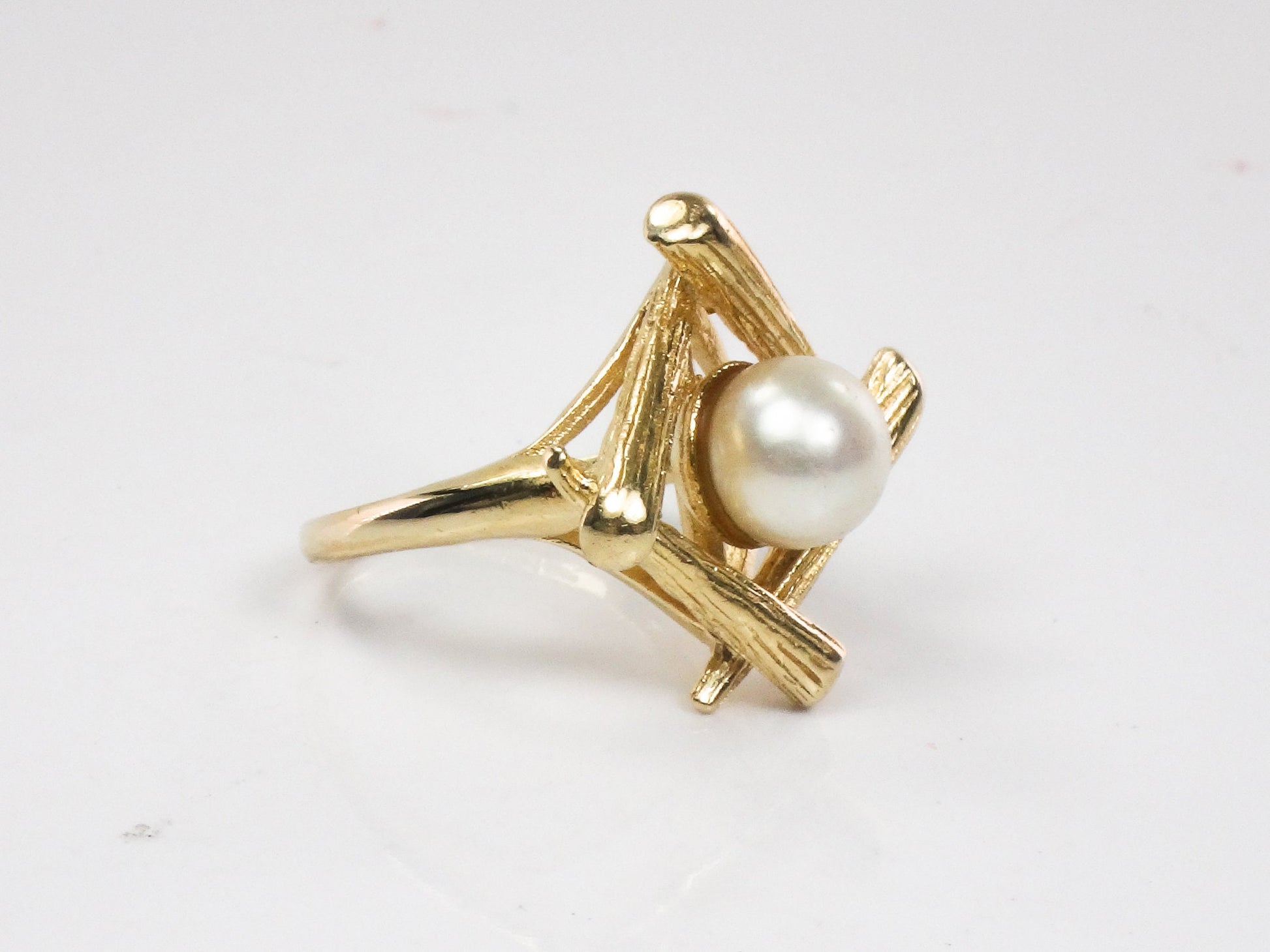 Vintage 14k Yellow Gold Cultured Pearl Ring Bridal Ring - 7 MM Saltwater Cultured Pearl Ring - Size 4.25